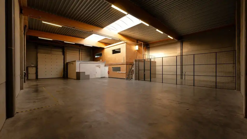 Bedrijfsunit te huur in industriezone de Zaat te Temse foto 13