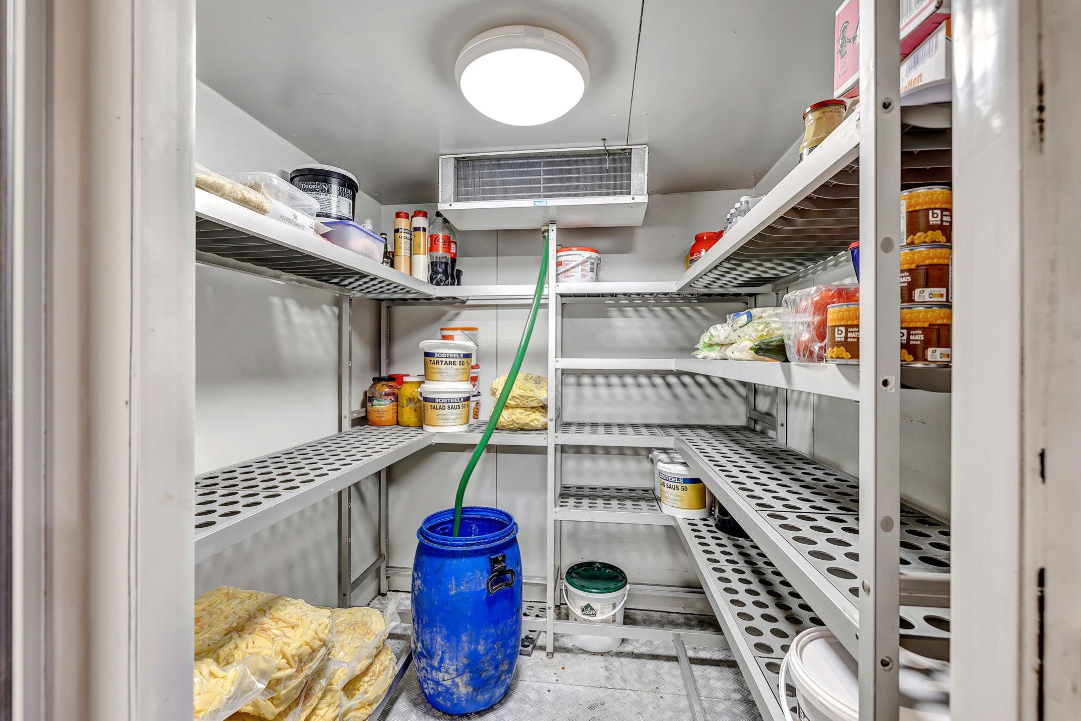 Bekende frituur + woonst met 3 slaapkamers in Baardegem foto 11