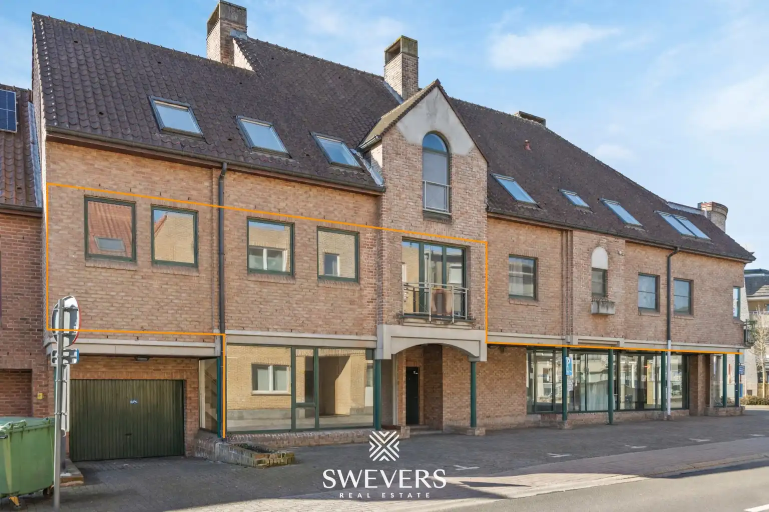 Commerciële opportuniteit met veel visibiliteit en ruimte in het centrum van Beringen foto 38