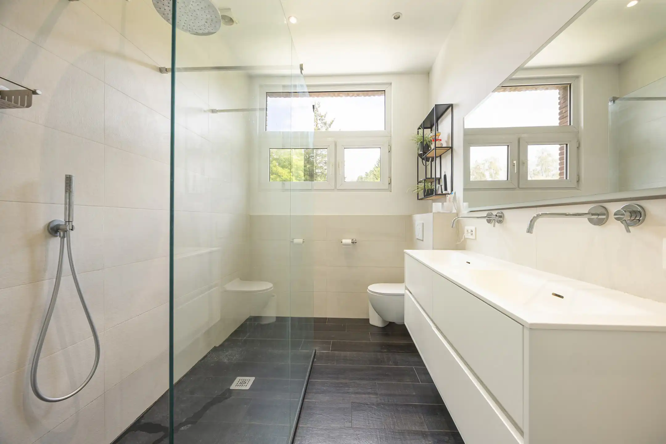 Karaktervolle woning op uitzonderlijk perceel  foto 27