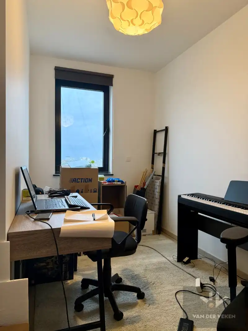 GEZELLIG 2-SLPK APPARTEMENT OP EEN TOP LOCATIE! foto 9