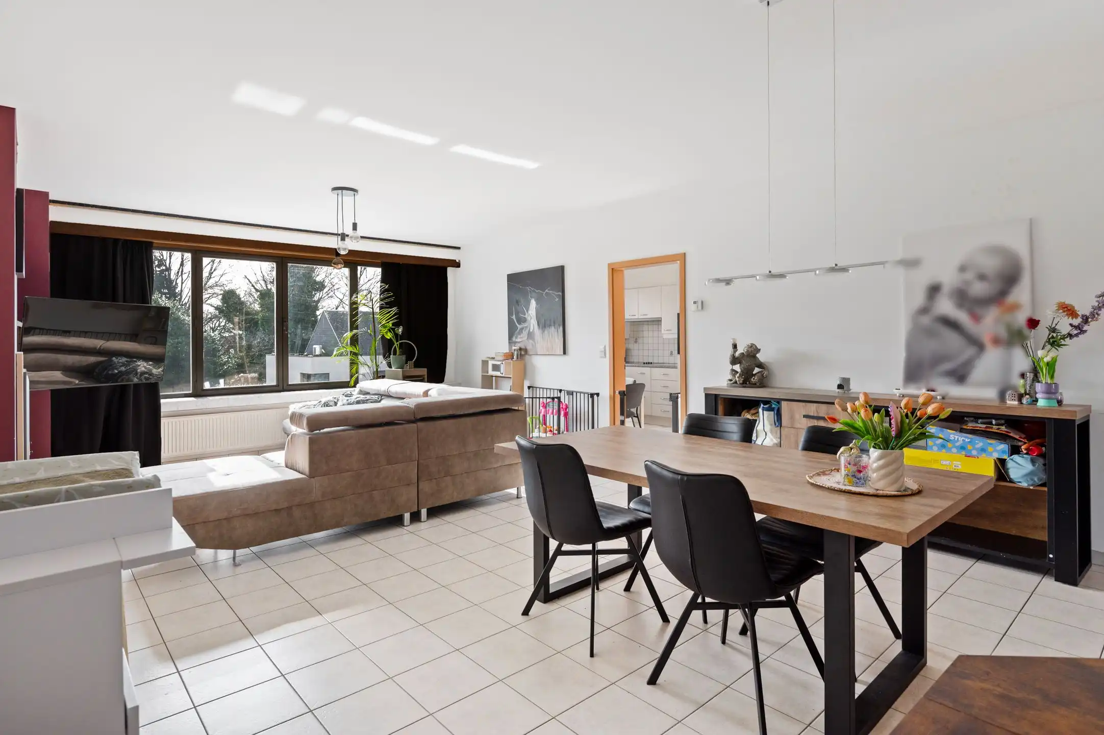 Opbrengsteigendom met 3 appartementen + garageboxen in Wommelgem te koop! foto 27