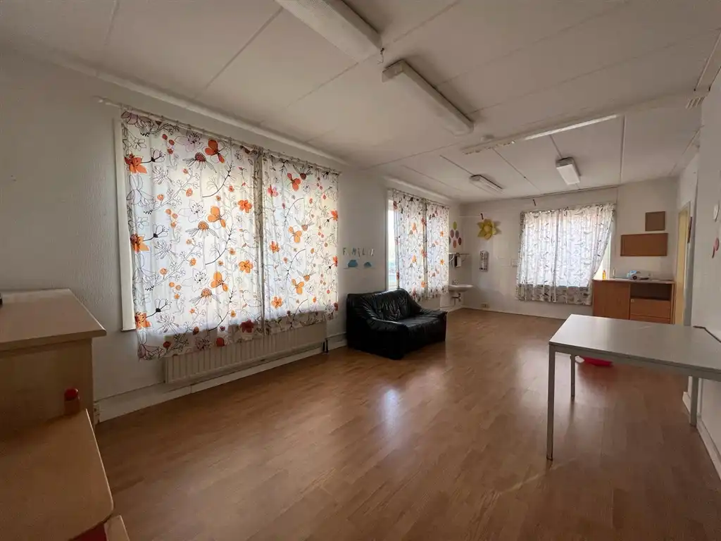 BUSINESS CENTER DERBYSTRAAT 51 foto 8