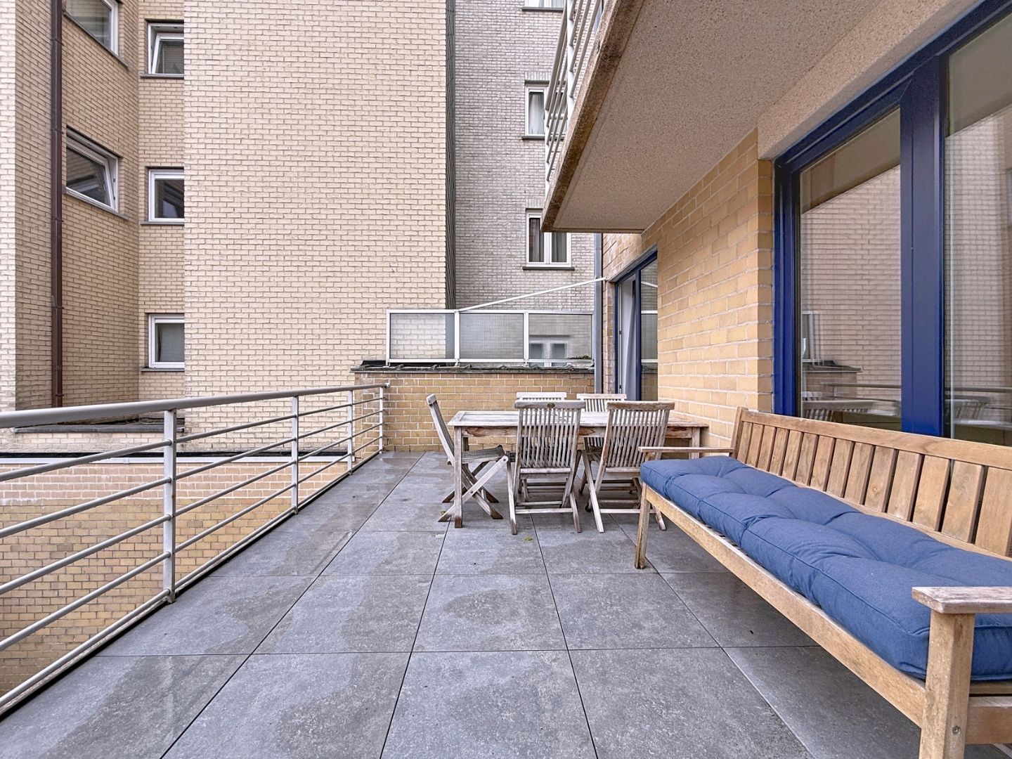 Ruim en lichtrijk appartement (type doorloper) op toplocatie foto 14