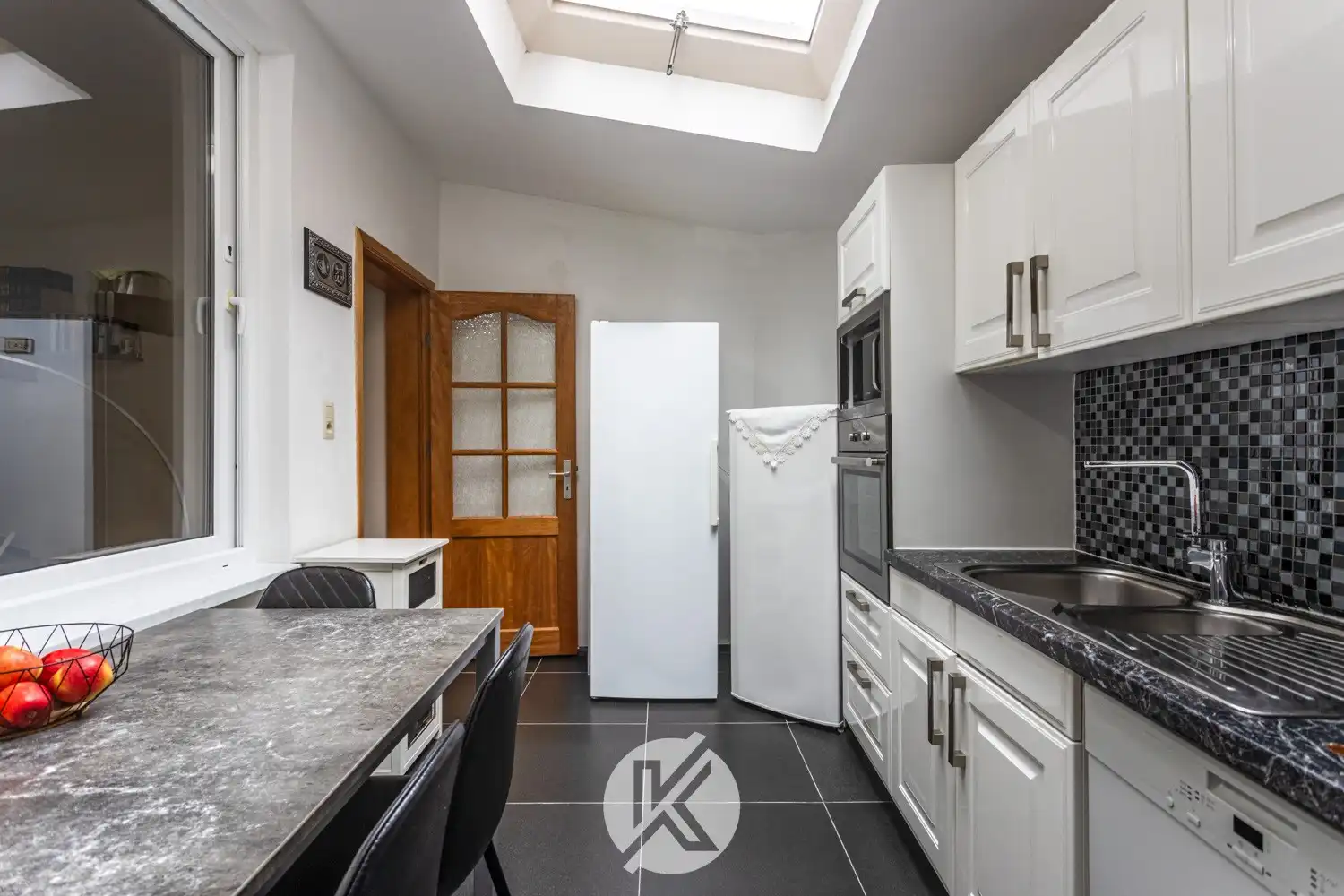 Gerenoveerde stadswoning nabij Gent foto 10