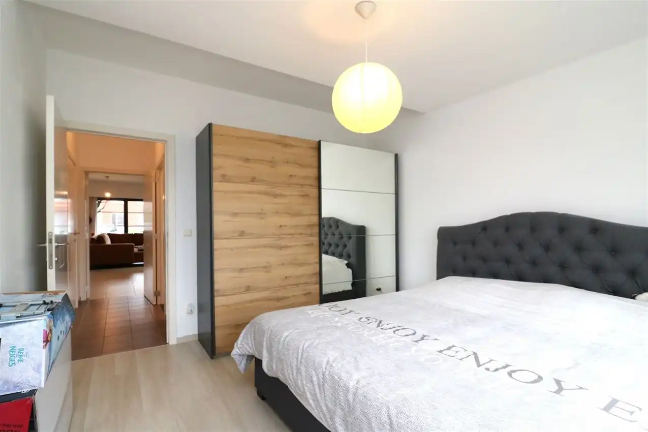 Ruim gelijkvloers wonen met tuin én rendement. foto 21