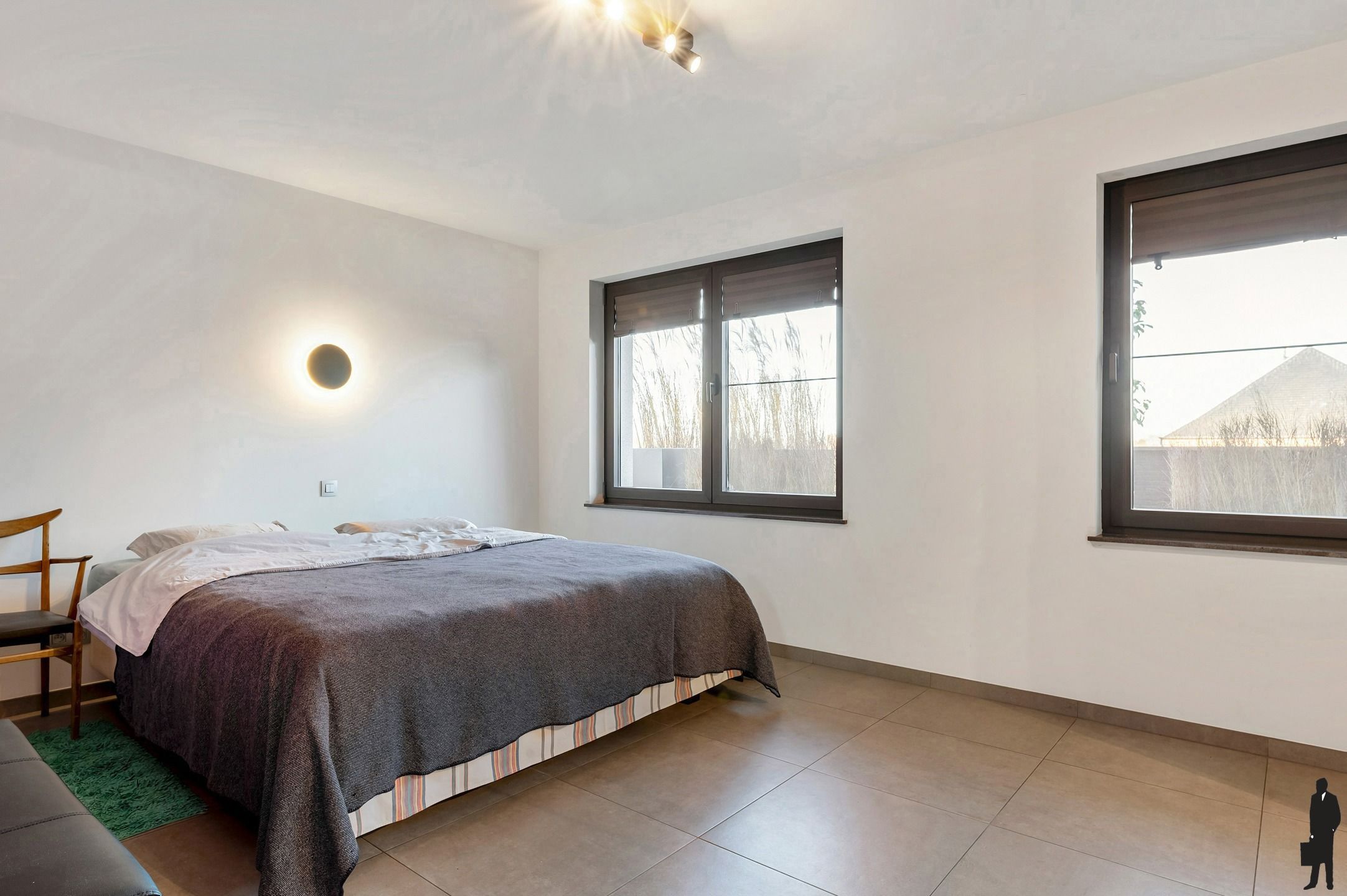 Uniek commercieel eigendom en hoogwaardig duplex appartement foto 16