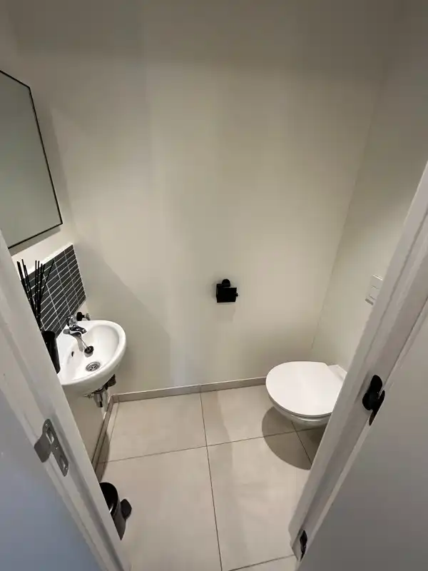 Appartement met terras en 2 parkeerplaatsen foto 9