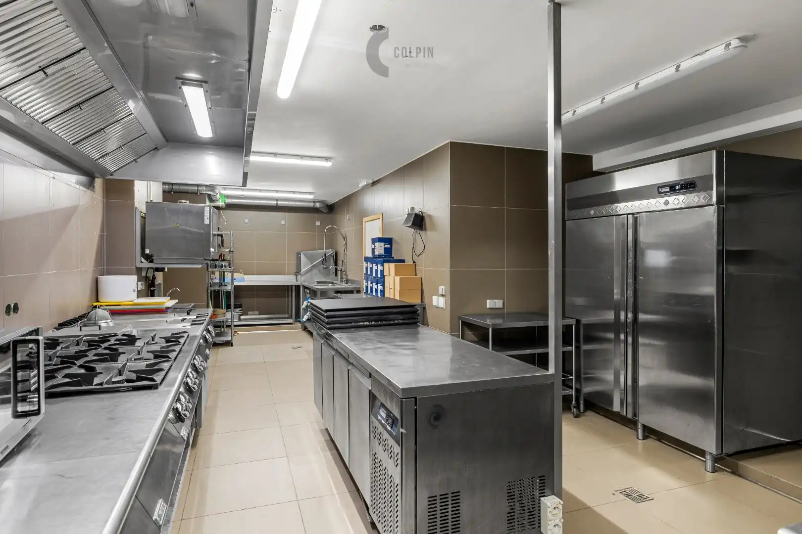 Uniek handelspand op de Zeedijk van Zeebrugge met zeezicht foto 15