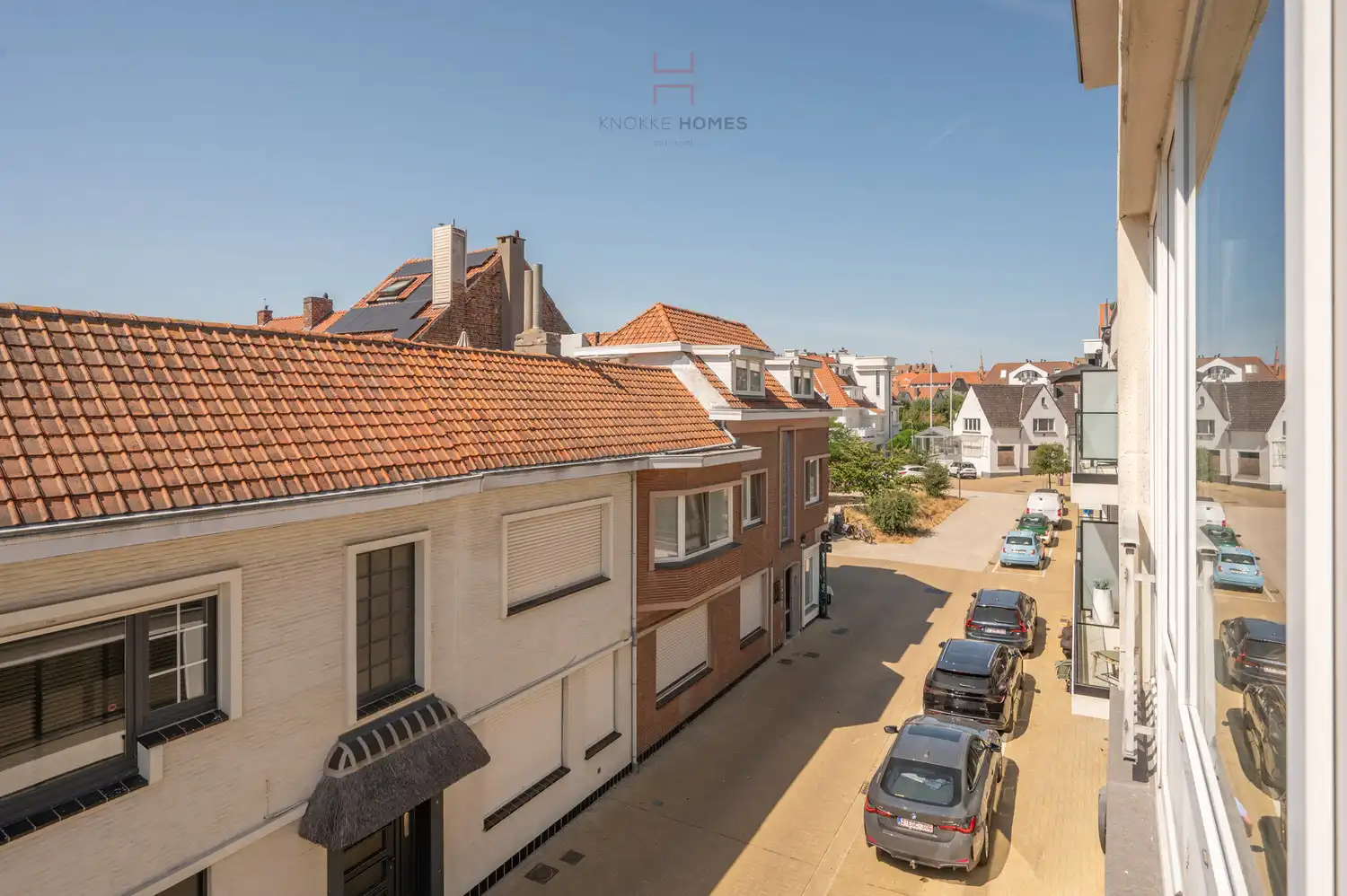 Prachtig gerenoveerd appartement vlak bij het Astridplein in Duinbergen foto 4