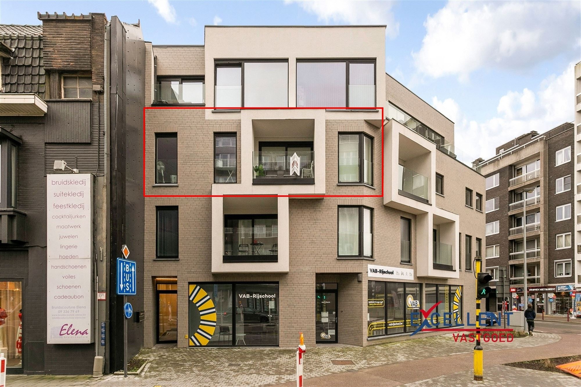Recent appartement te huur nabij centrum Deinze! foto 8