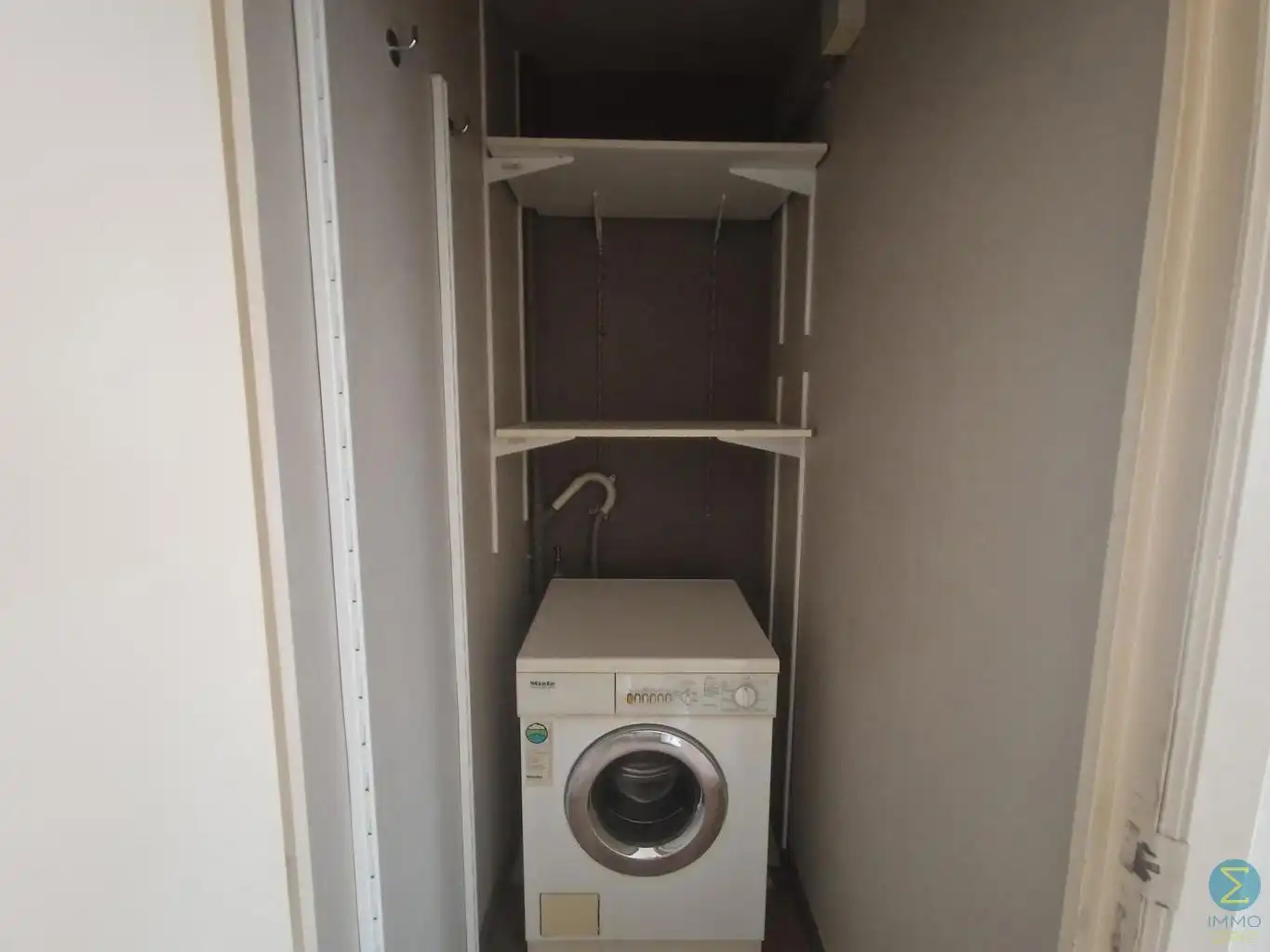 Dakappartement met 1 slpk + extra zolderruimte in Arendonk foto 9