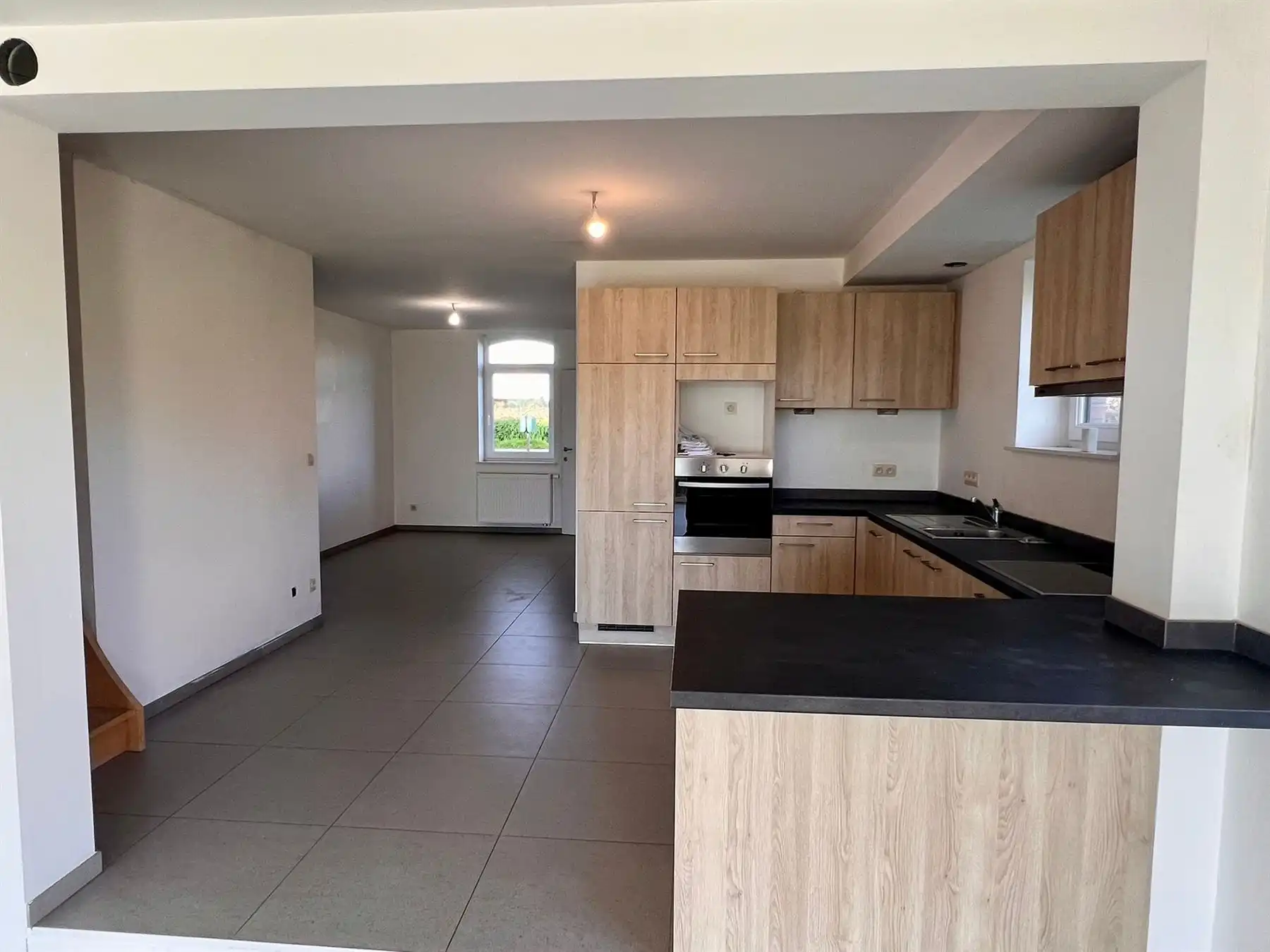 Landelijk gelegen comfortabele halfopen woning foto 7