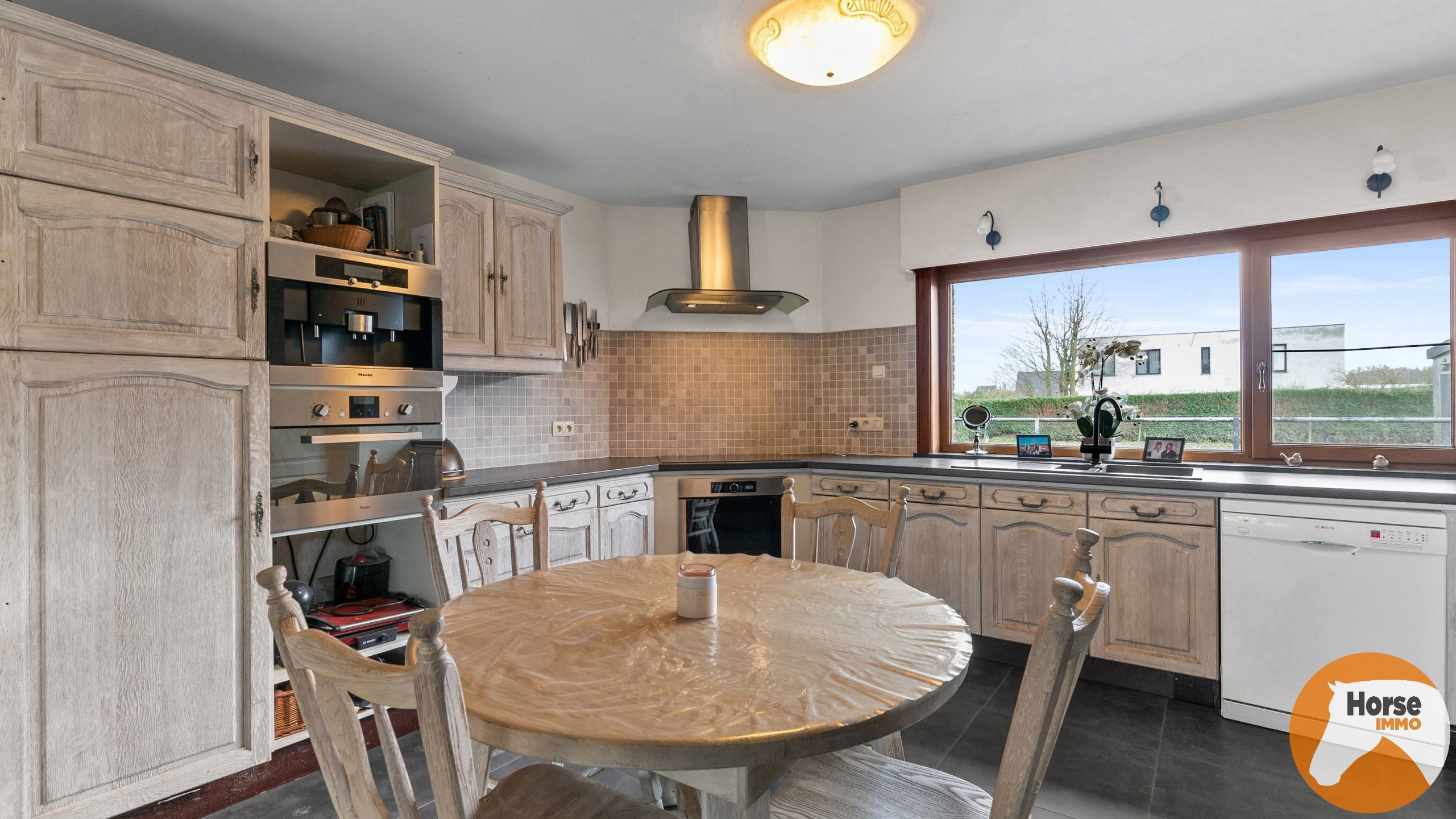KAMPENHOUT - Professionele paardenaccommodatie op 4ha28 foto 16