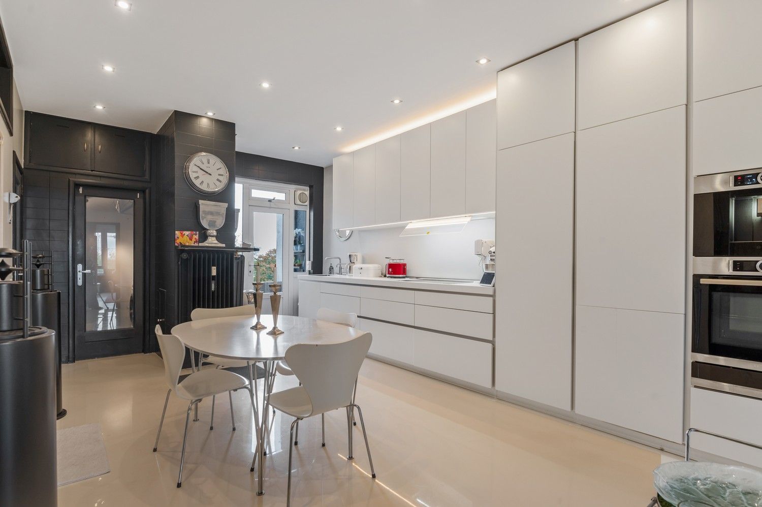 Uitzonderlijk art-deco penthouse met panoramisch uitzicht op het Albertpark foto 10