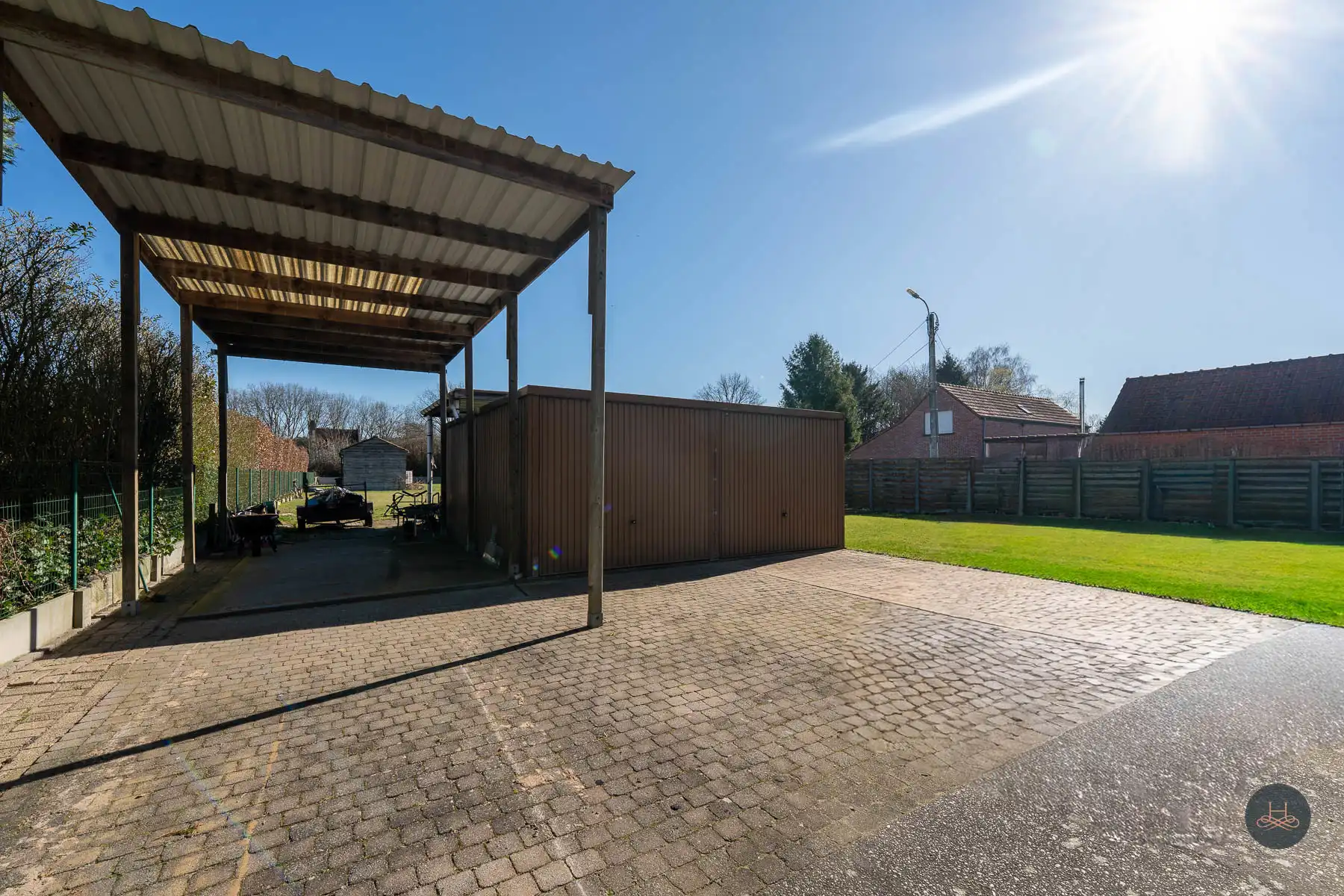 Ruime woning in rustige woonwijk  foto 24