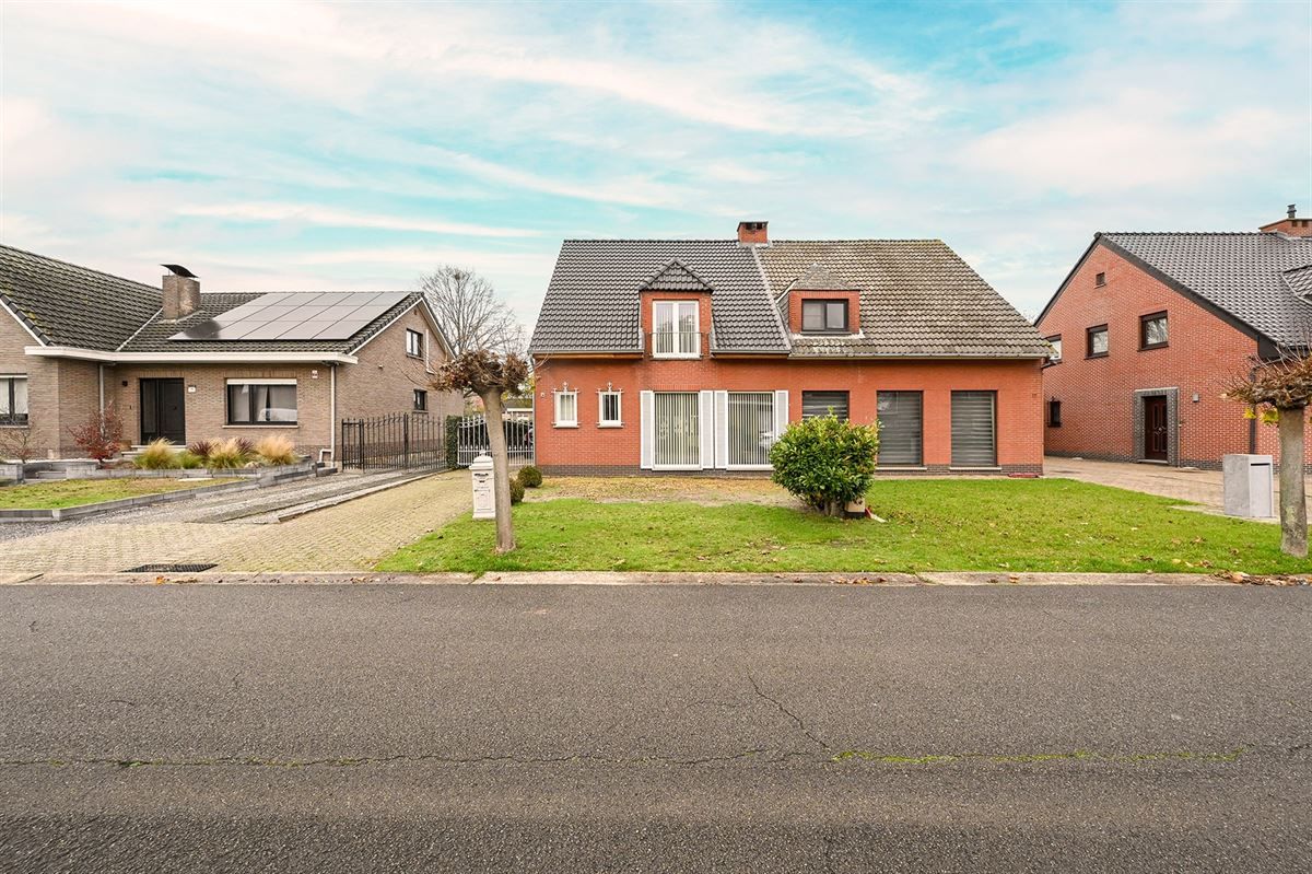 Mooi en perfect onderhouden halfopen woning te Stabroek foto 27