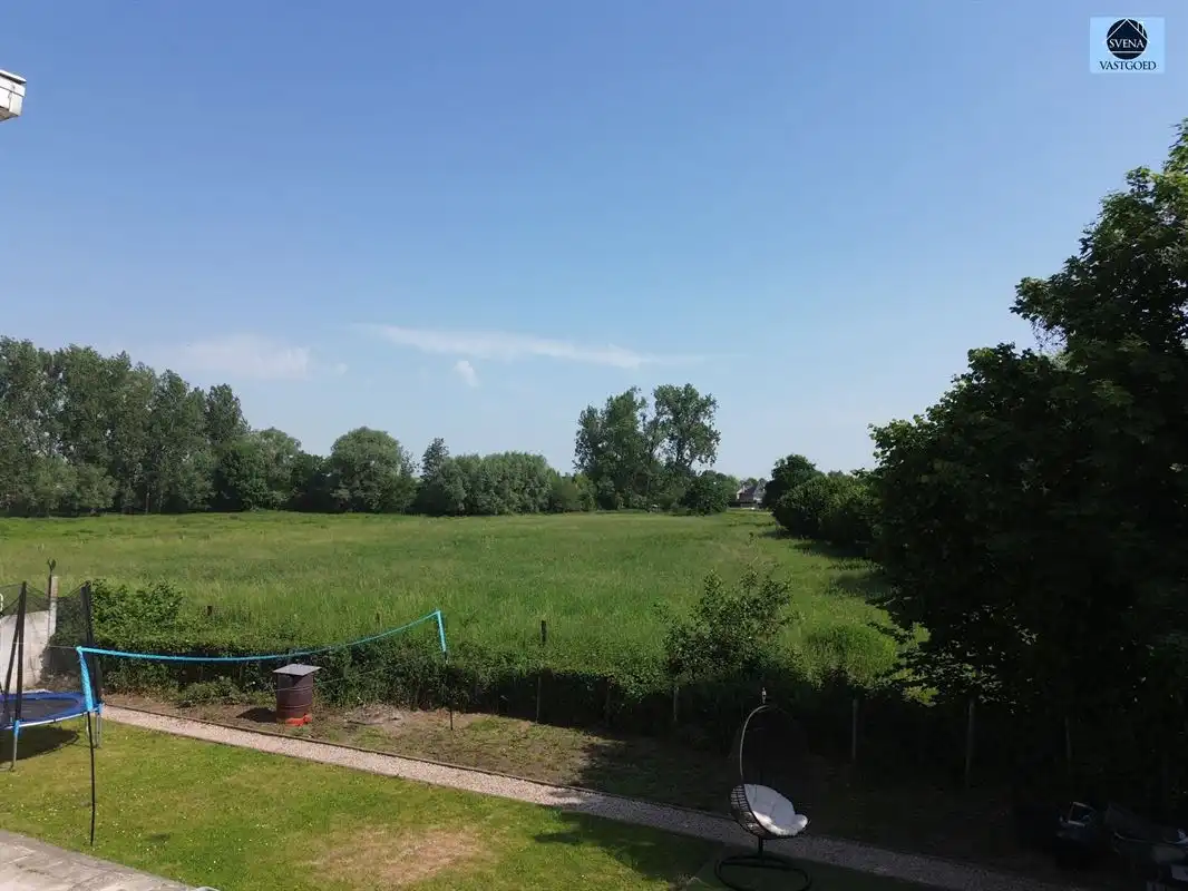 VERNIEUWDE WONING MET 4 SLAAPKAMERS EN TUIN  foto 20