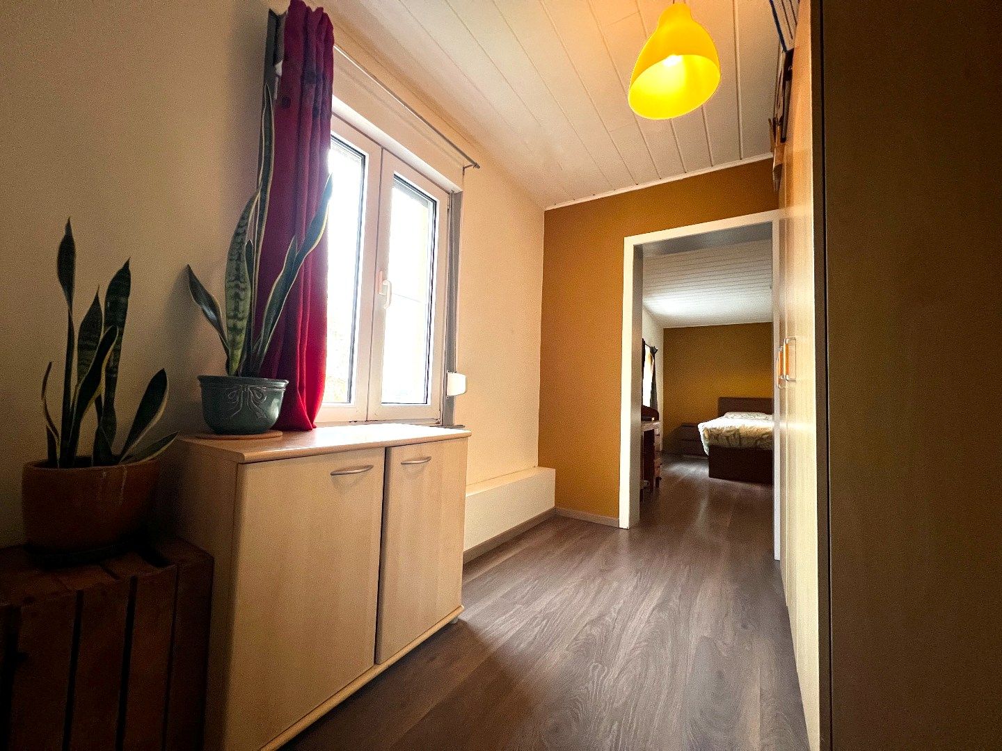 Charme troef in deze starterswoning te Wevelgem! foto 5