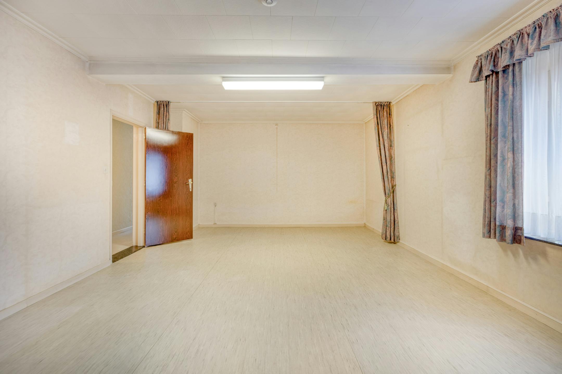 Riante woning met ontwikkelingspotentieel in Eisden te koop foto 18