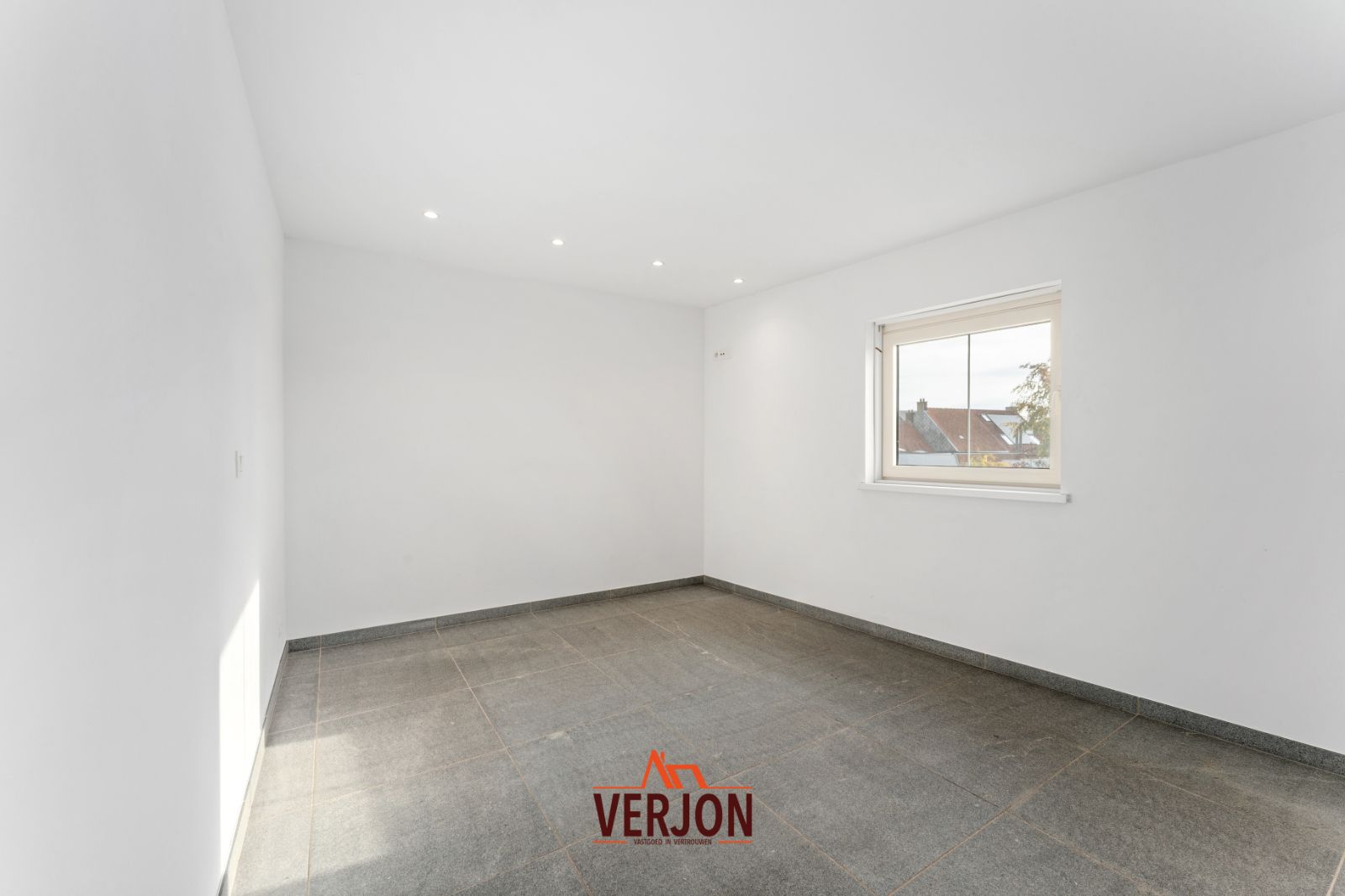 Ruim tweeslaapkamerappartement met twee terrassen! foto 18