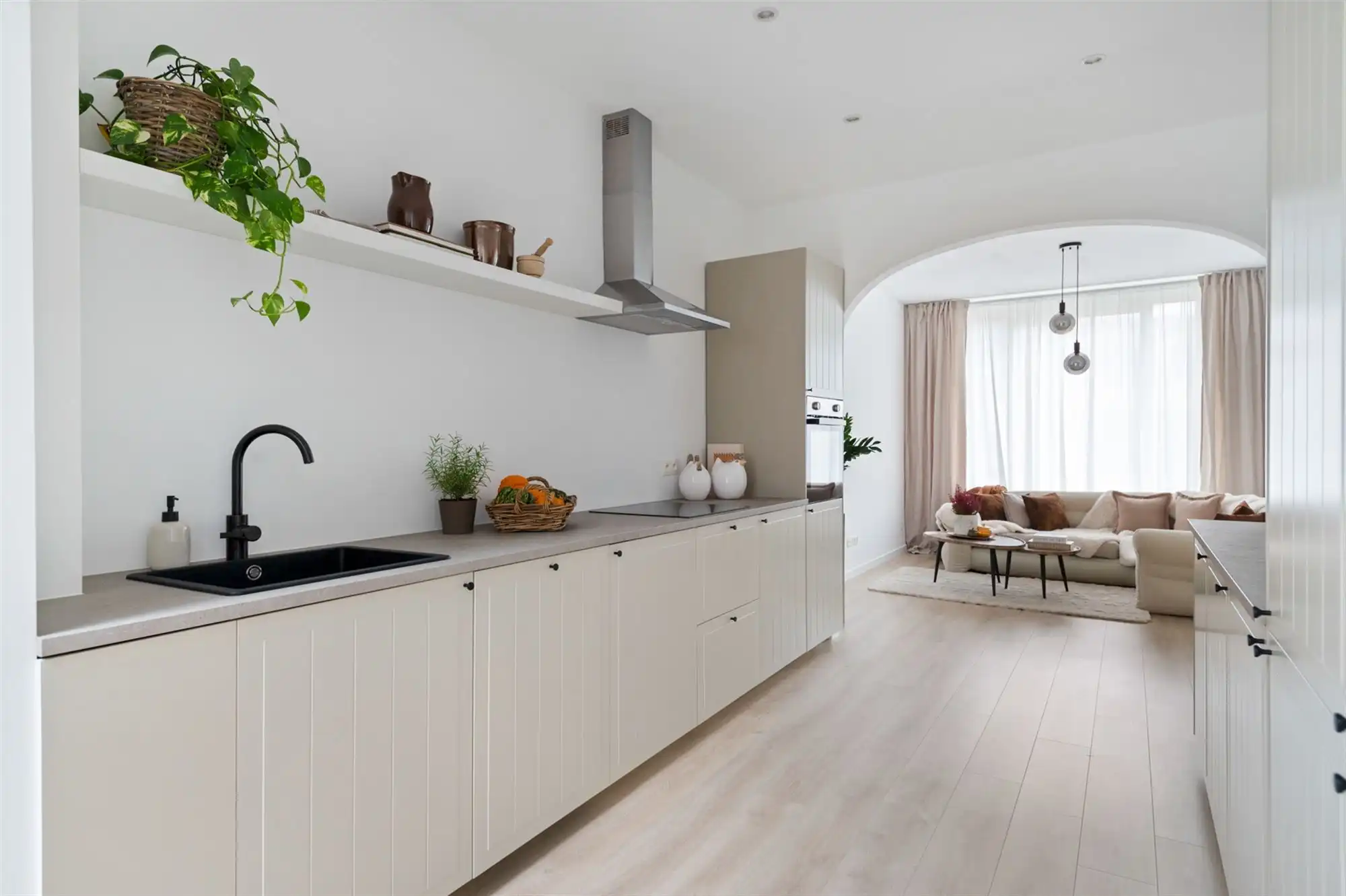 Volledig gerenoveerde woning met 3 slaapkamers foto 9