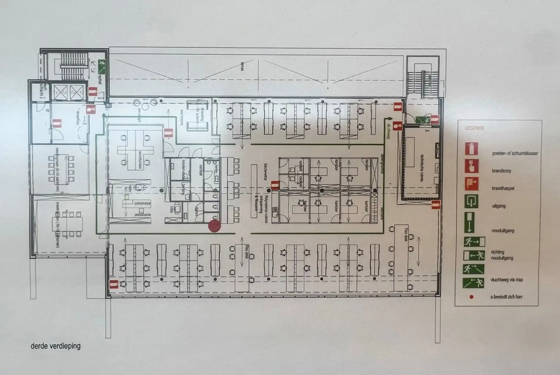 Hedendaagse kantoren (870m²) op zichtlocatie  foto 14
