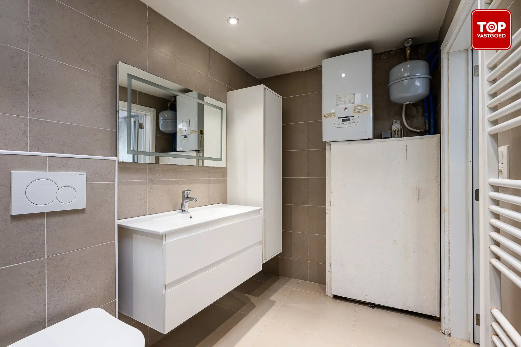 Woning met 4 slaapkamers met alles op wandelafstand.  foto 14