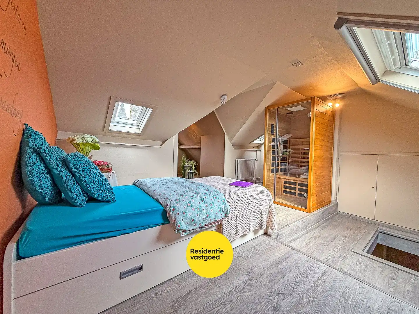 Prachtig herehuis met woonst en handelsruimte te Nieuwpoort-Stad op een zeer commerciële ligging in de Marktstraat op 400 m².  foto 16