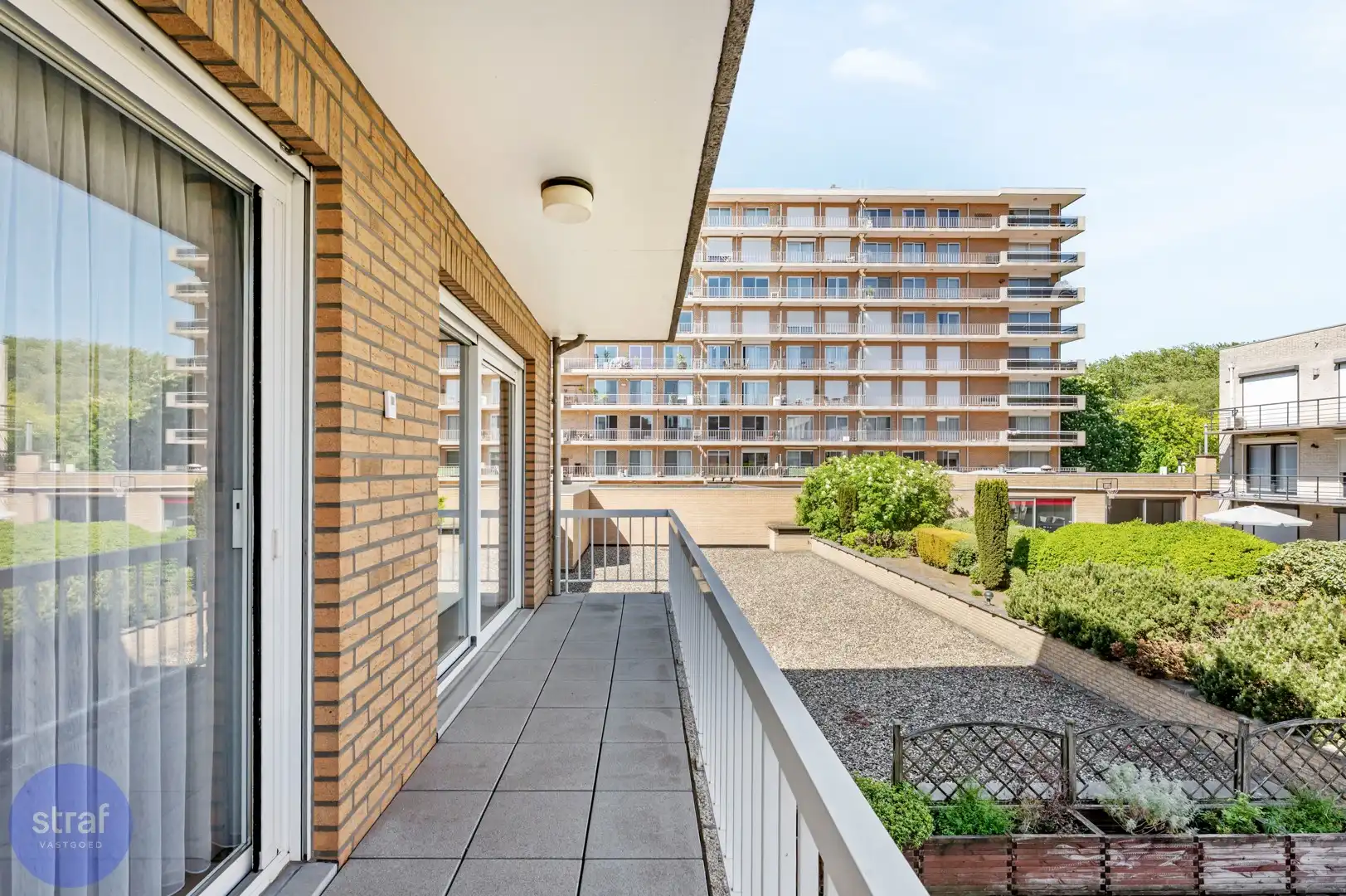 Groot (118m2) appartement met 3 slaapkamers foto 16
