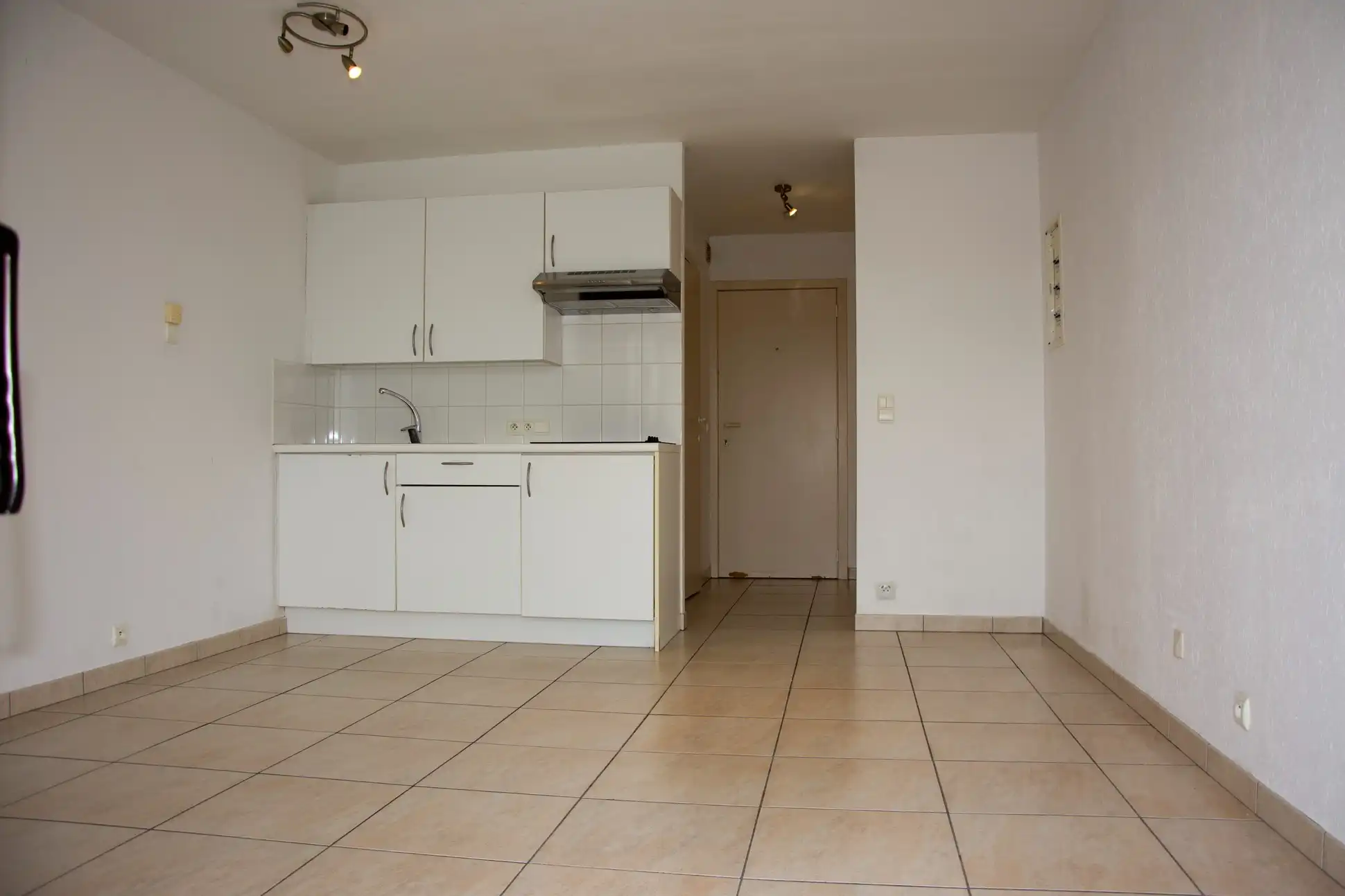 Leuke studio te koop in de Blutsyde Promenade te Bredene. foto 12