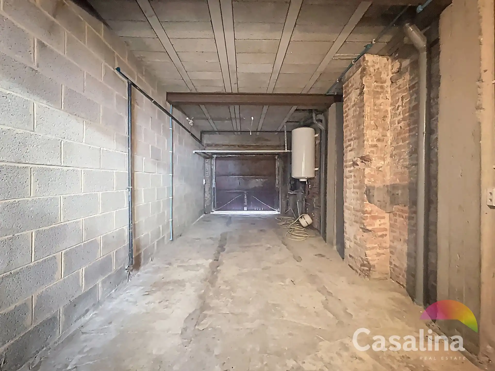 Te renoveren woning met 3 slaapkamers foto 25