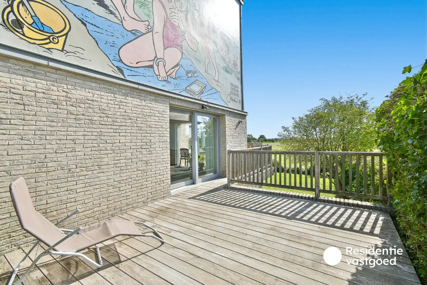 Ruime en instapklare villa met 4 slaapkamers, garage, tuin en 2 terrassen foto 27