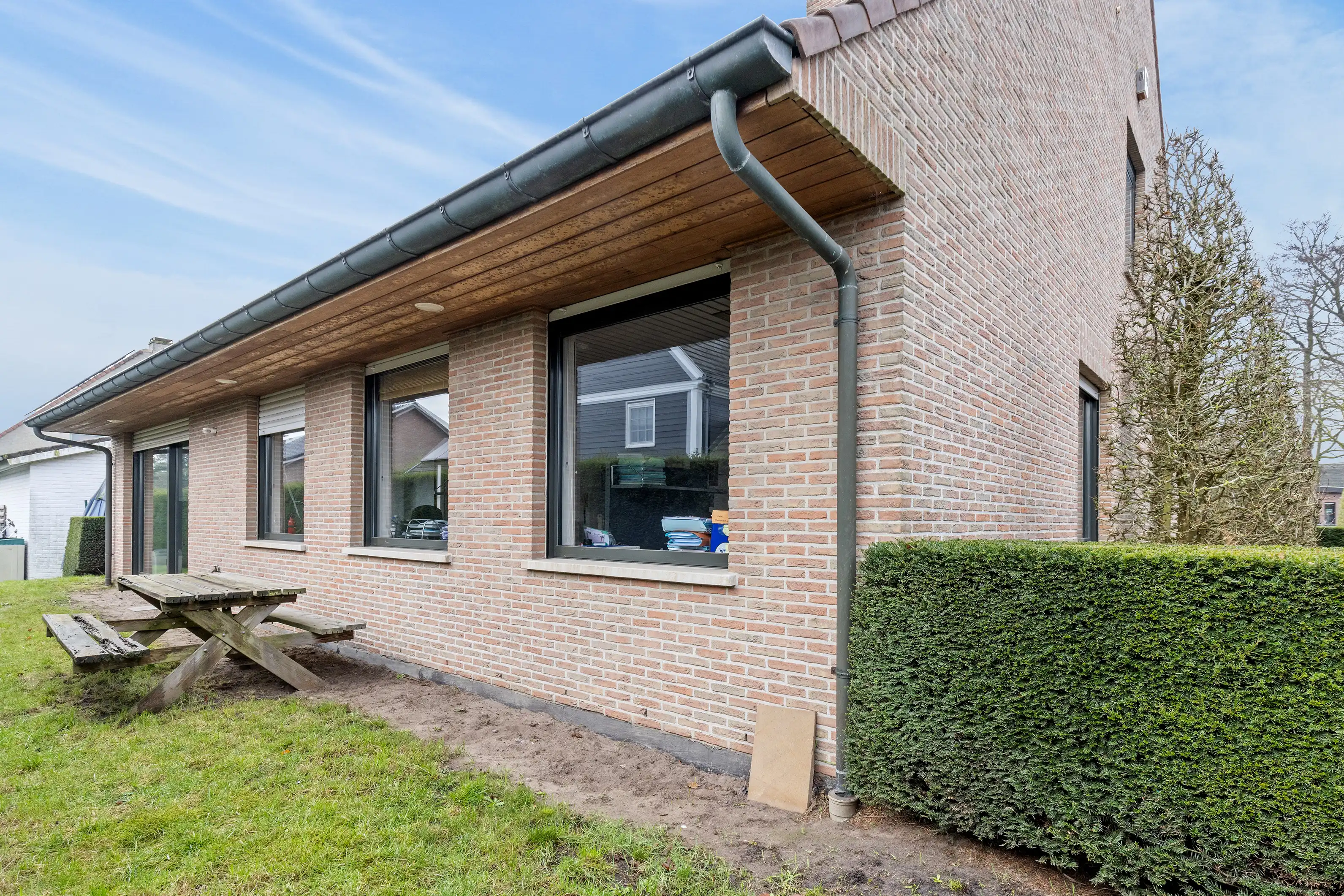 Wonen met ruimte, zichtbaarheid en potentieel! foto 15