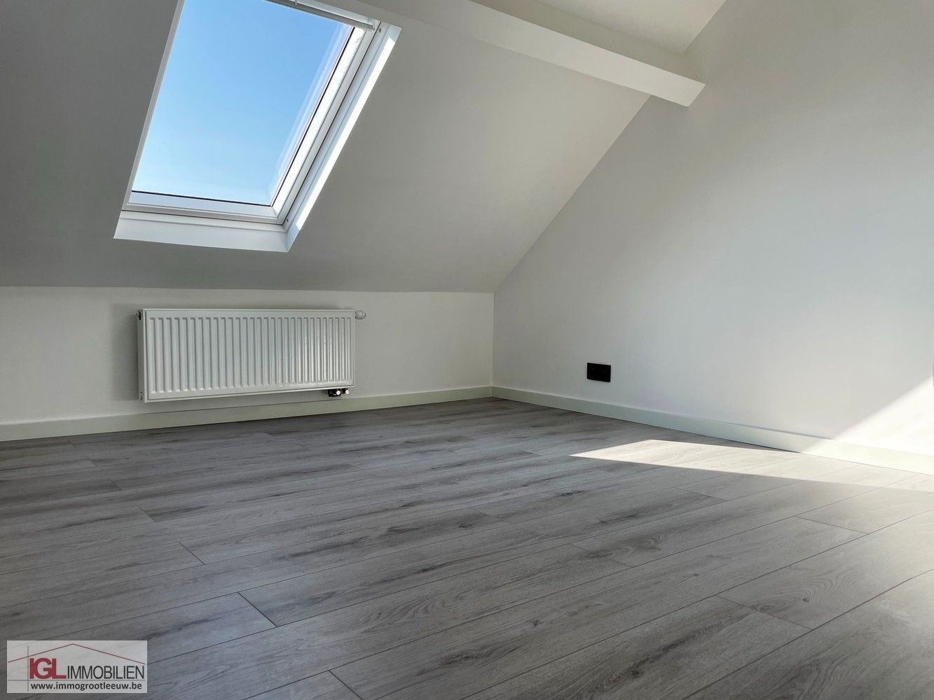 Smaakvol gerenoveerde woning met 3 slaapkamers & 2 badkamers foto 15