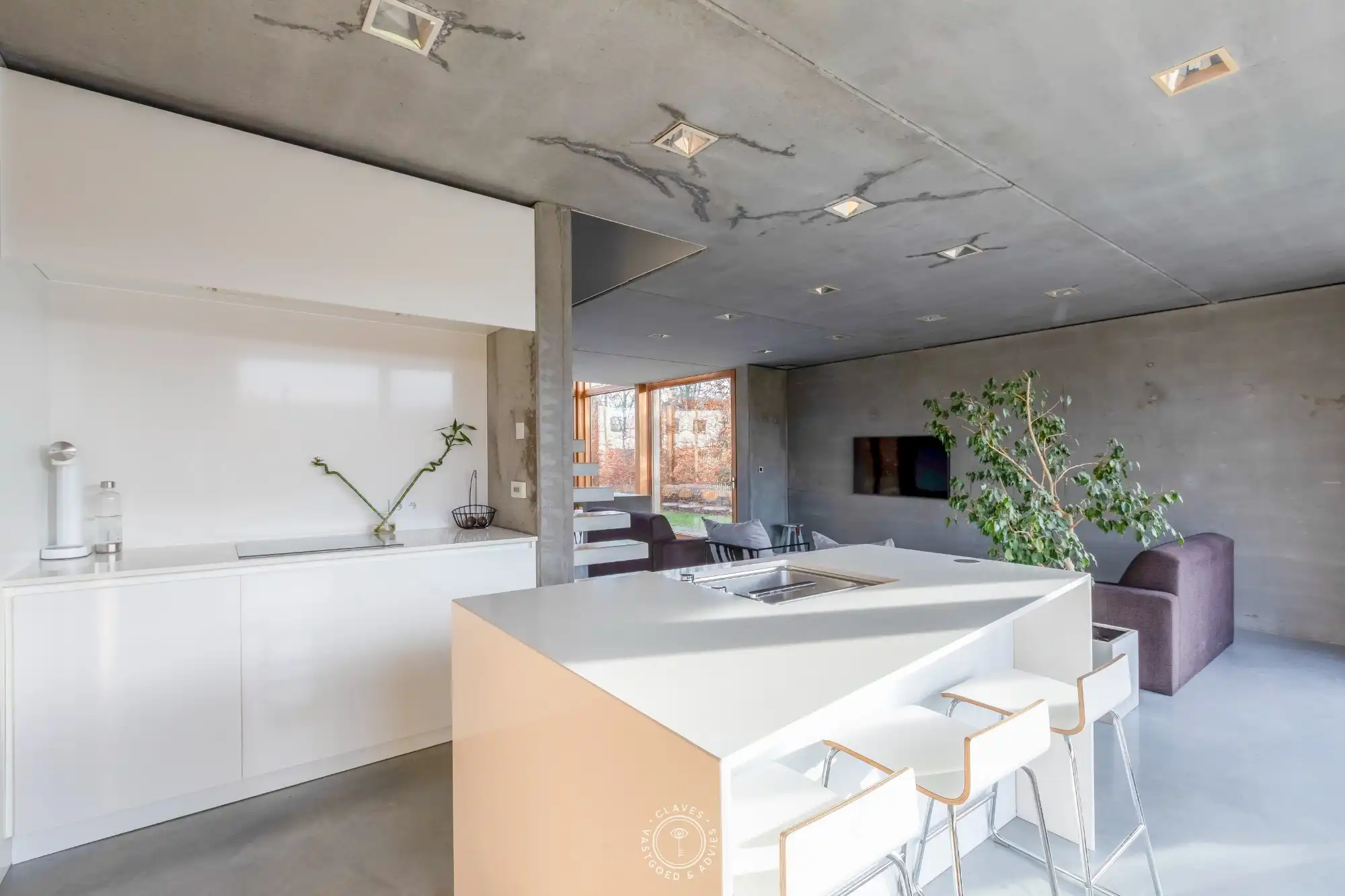 Architecturaal pareltje met praktijkruimte foto 10