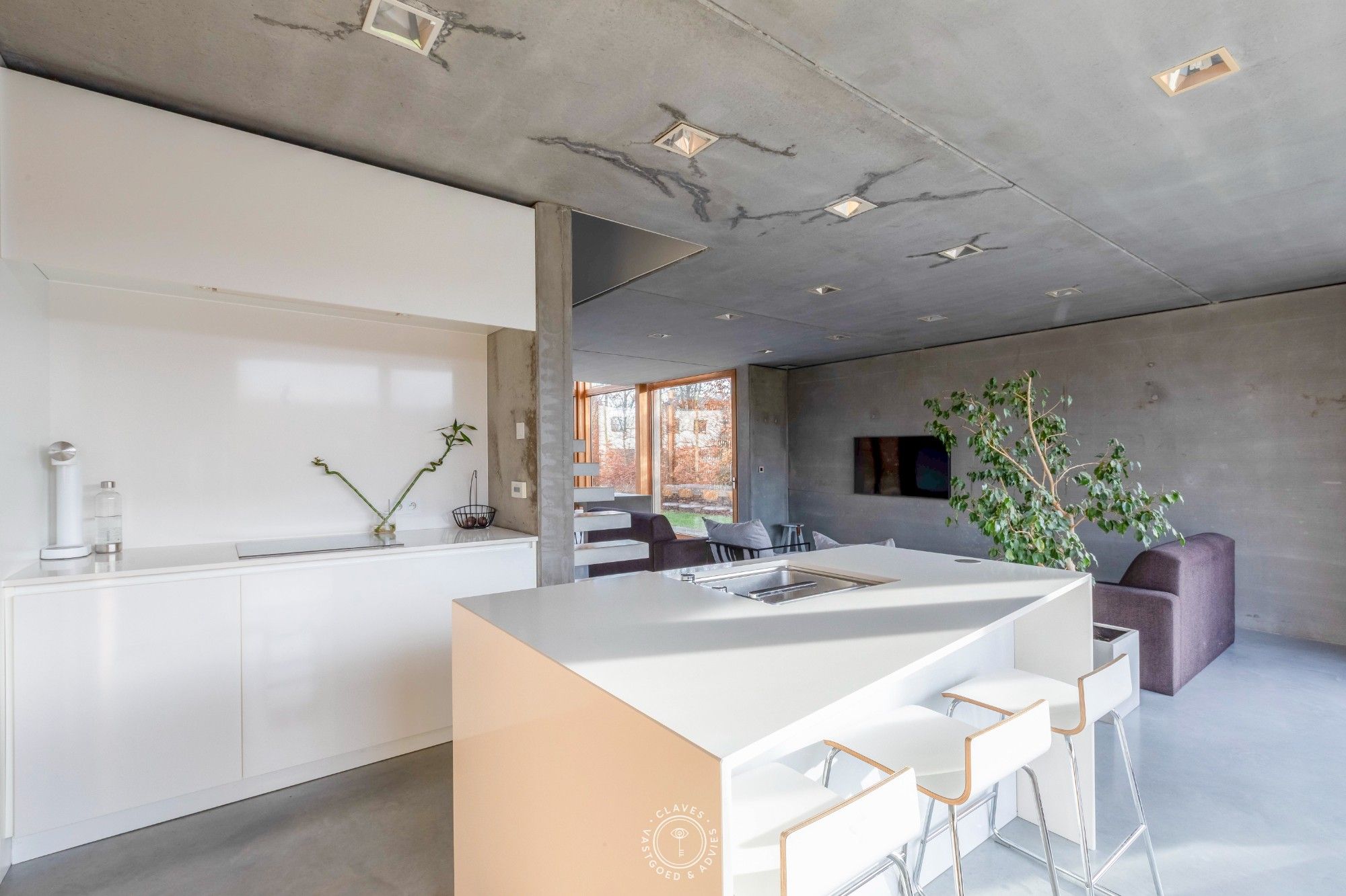 Architecturaal pareltje met praktijkruimte foto 10