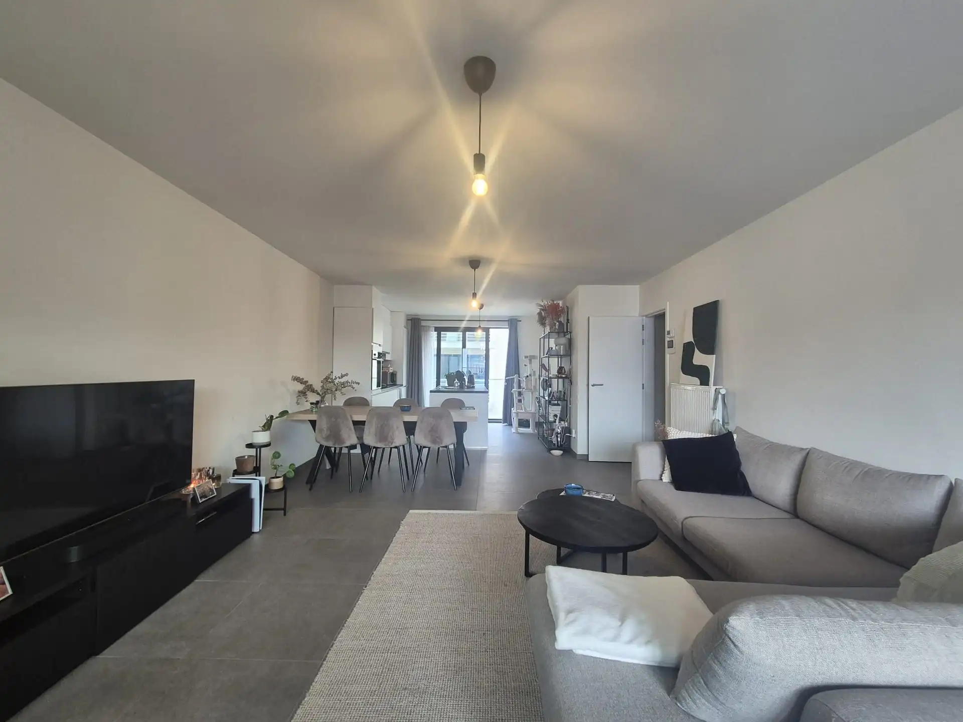 Recent appartement met 2 slaapkamers in centrum Wetteren.  foto 4