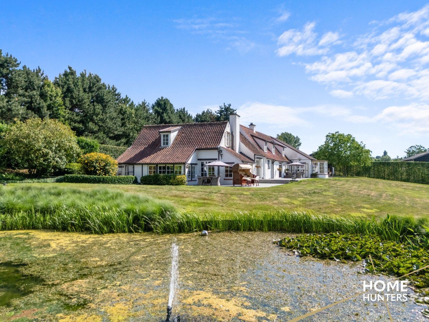 Exclusieve villa met gastenverblijf en panoramische zichten foto 4