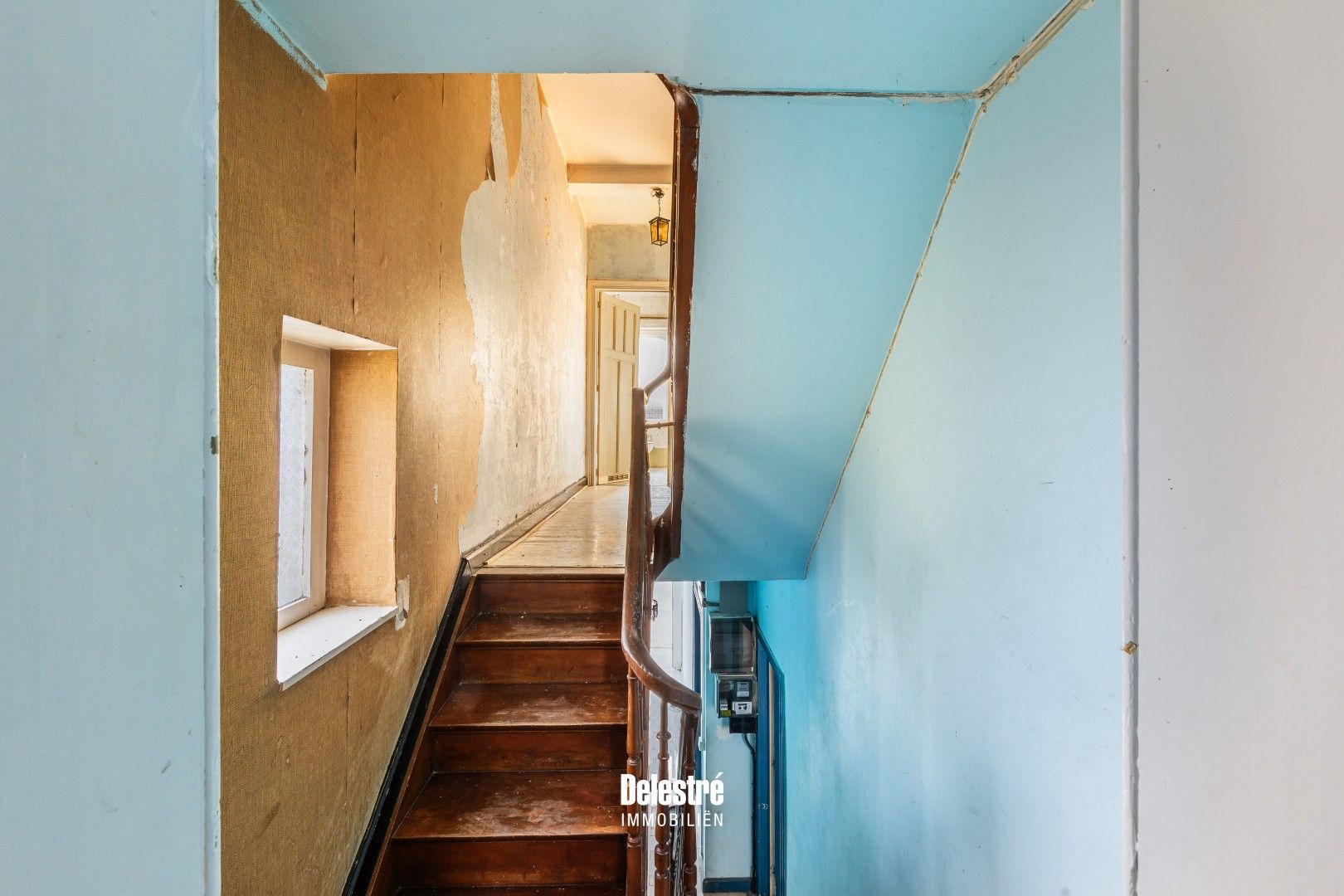 RENOVATIEPAREL MET GARAGE EN ZALIGE TUIN WELLE foto 14