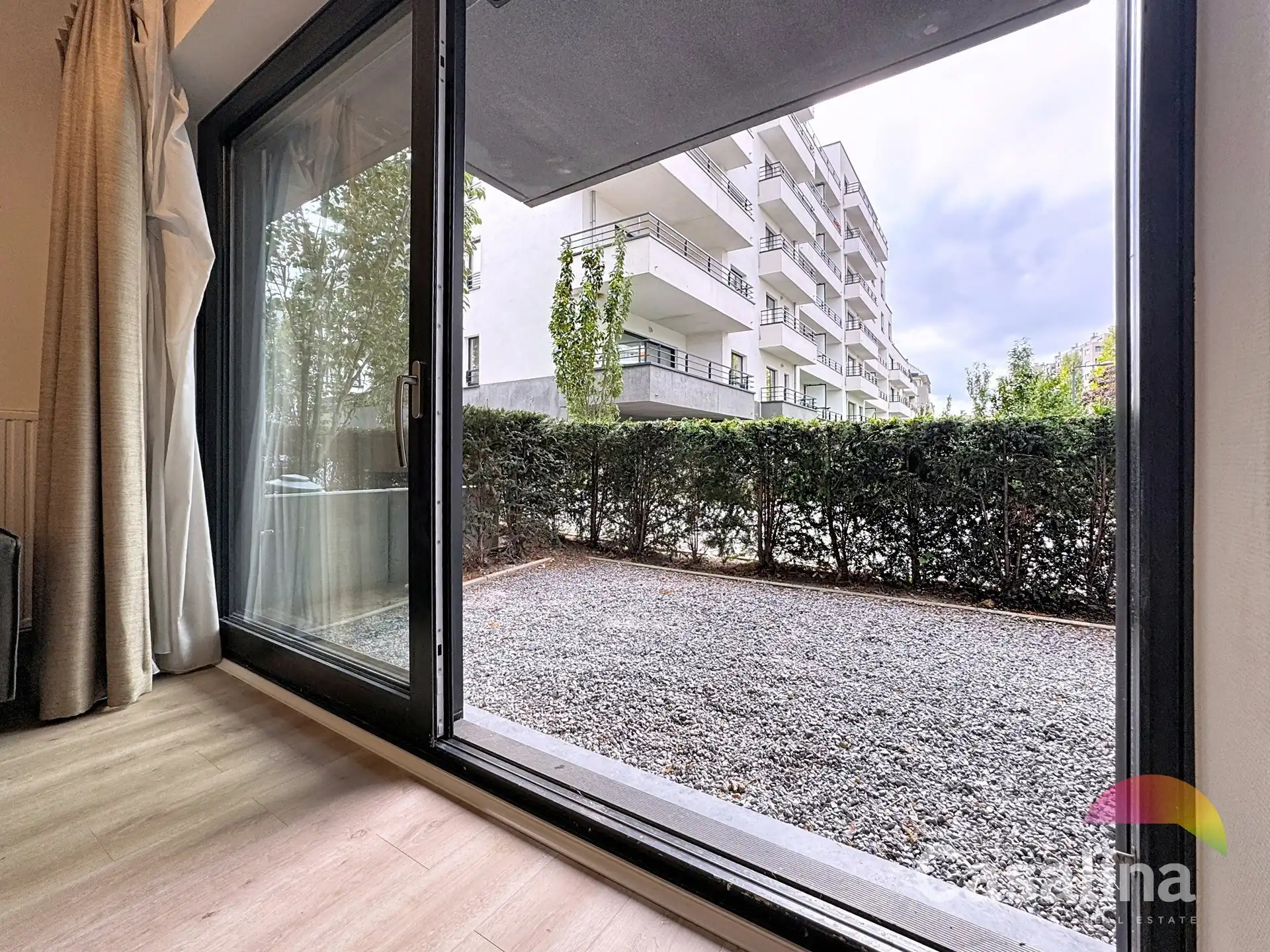 Appartement met 2 slaapkamers, terrassen, tuin + parking foto 10