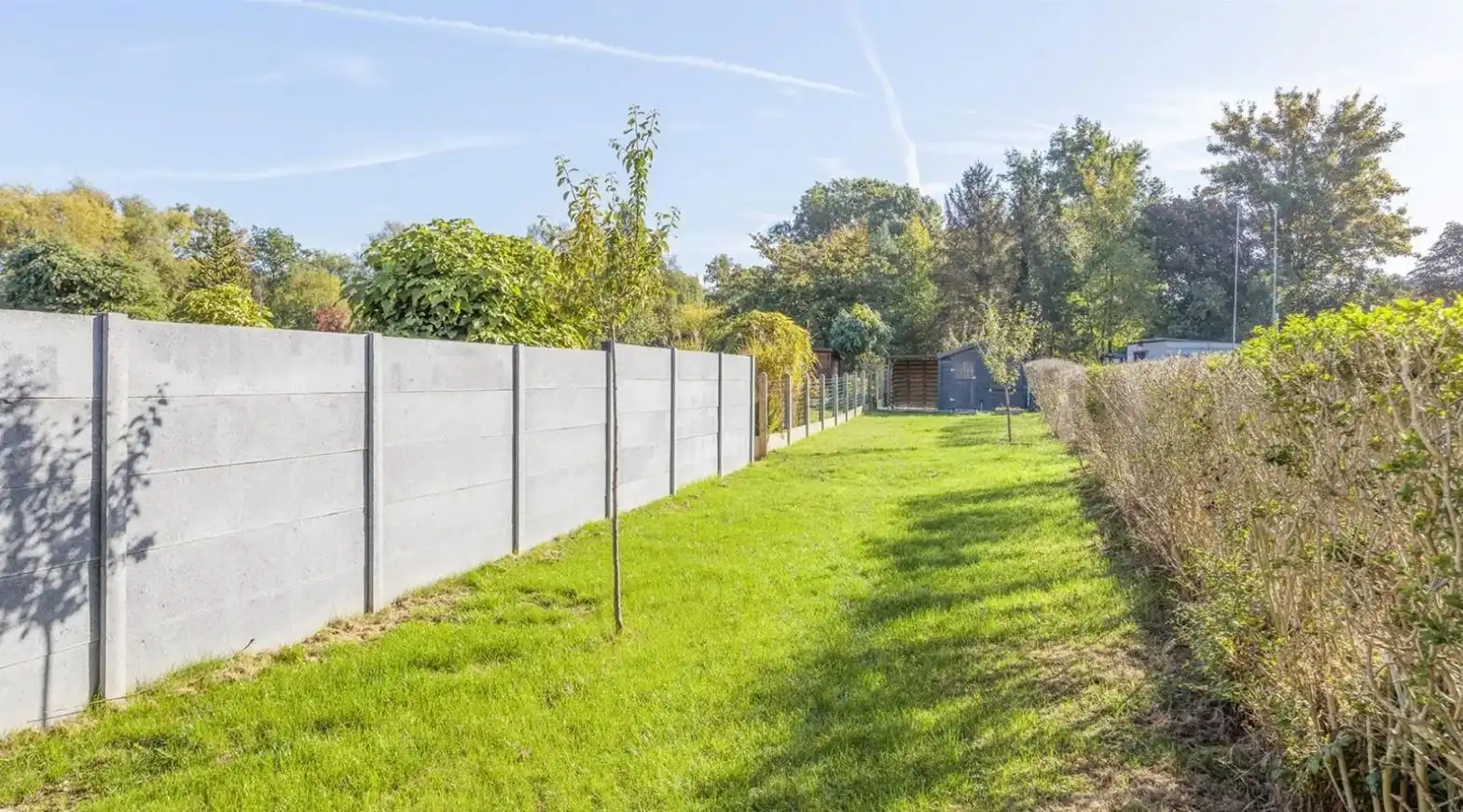 Instapklare half open bebouwing op de Tiense stadsrand foto 16