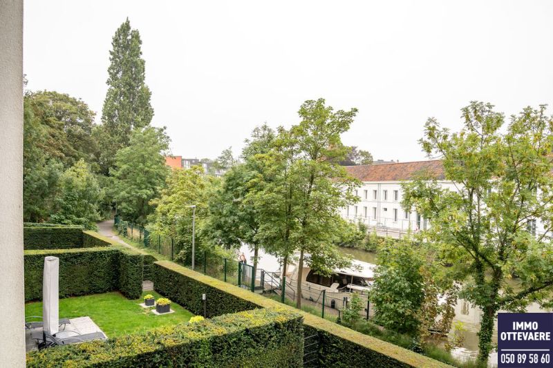 Prachtig appartement aan de Leie in Kortrijk. 184 m² en 3 slaapkamers. foto 14