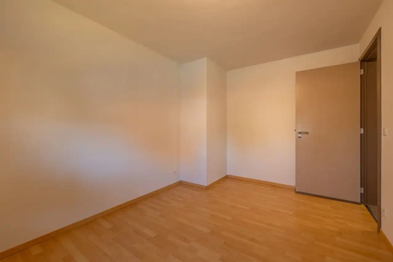 Recente gezinswoning 4 slk in doodlopende straat foto 17