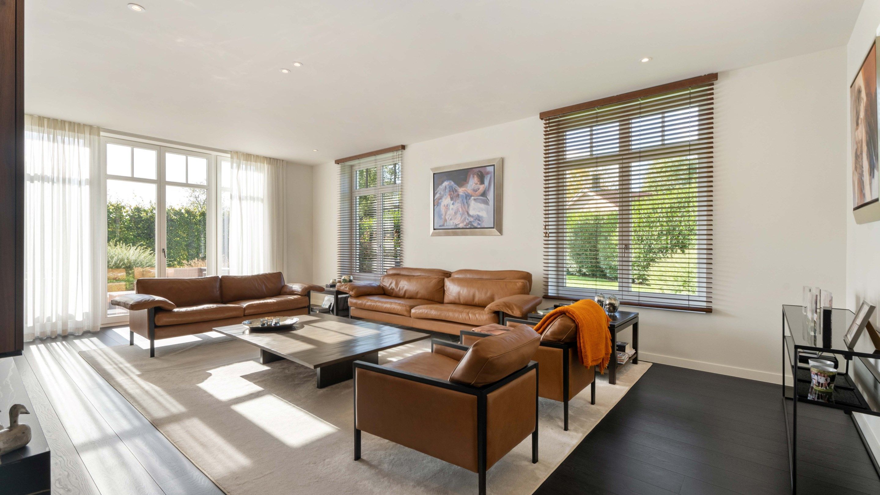 Exclusieve villa gelegen in een rustige, residentiële wijk . foto 10