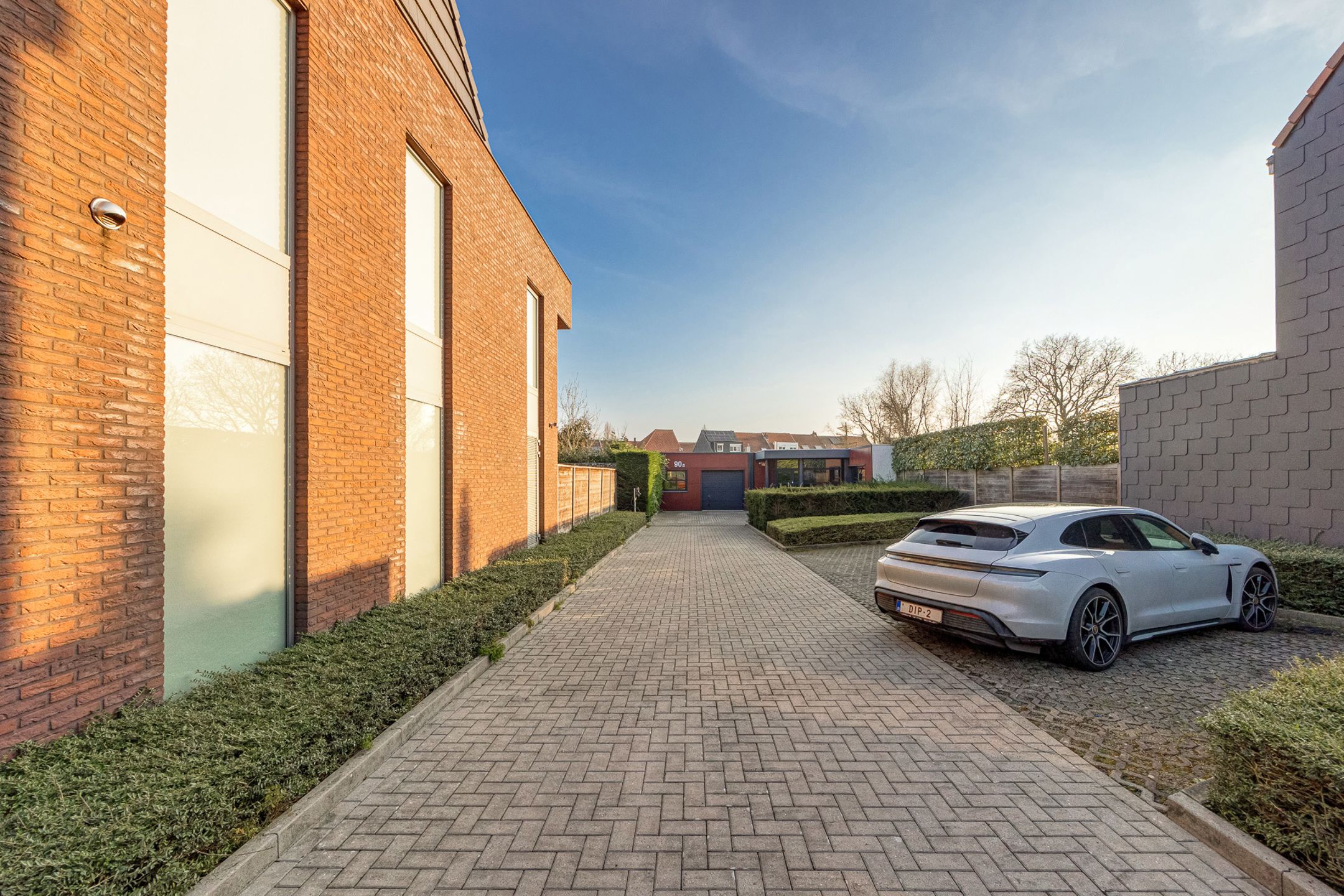 Moderne HOB met 4 slpks + kantoren en magazijnruimte  foto 53
