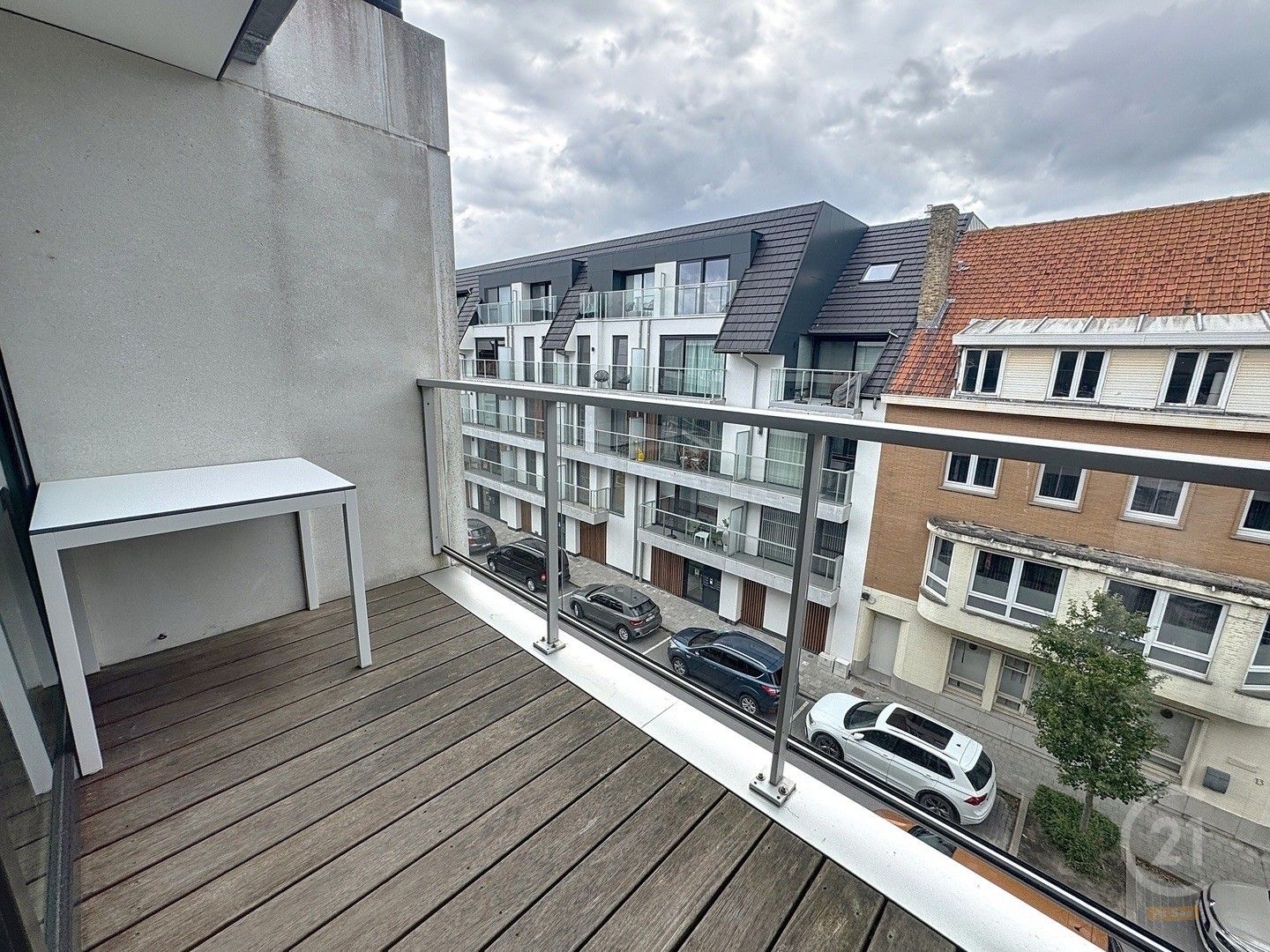 Instapklaar appartement met terras – Gelegen in het hart van Westende-Dorp foto 15