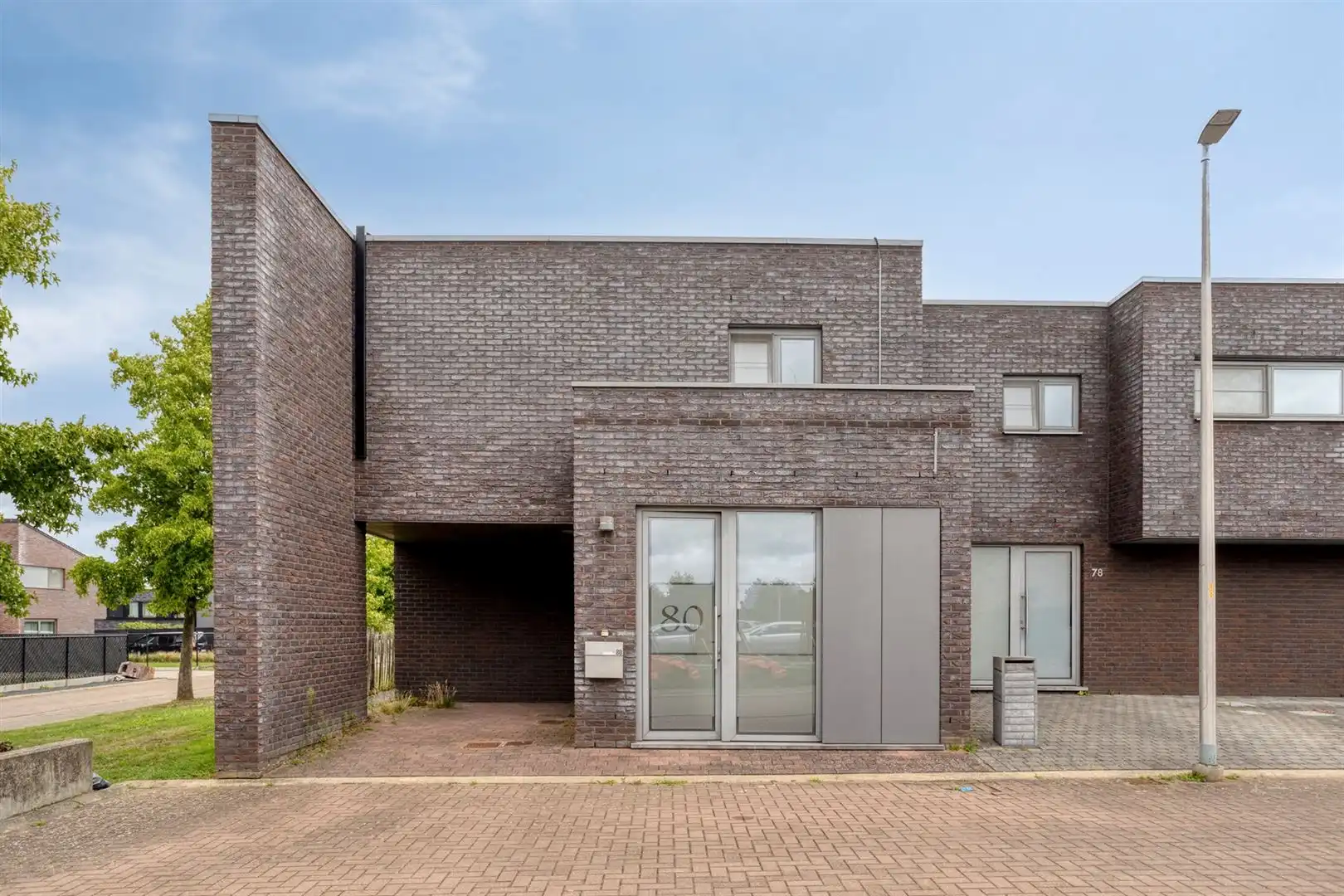 TE KOOP: Instapklare recente woning met 3 slaapkamers te Meldert! foto 2