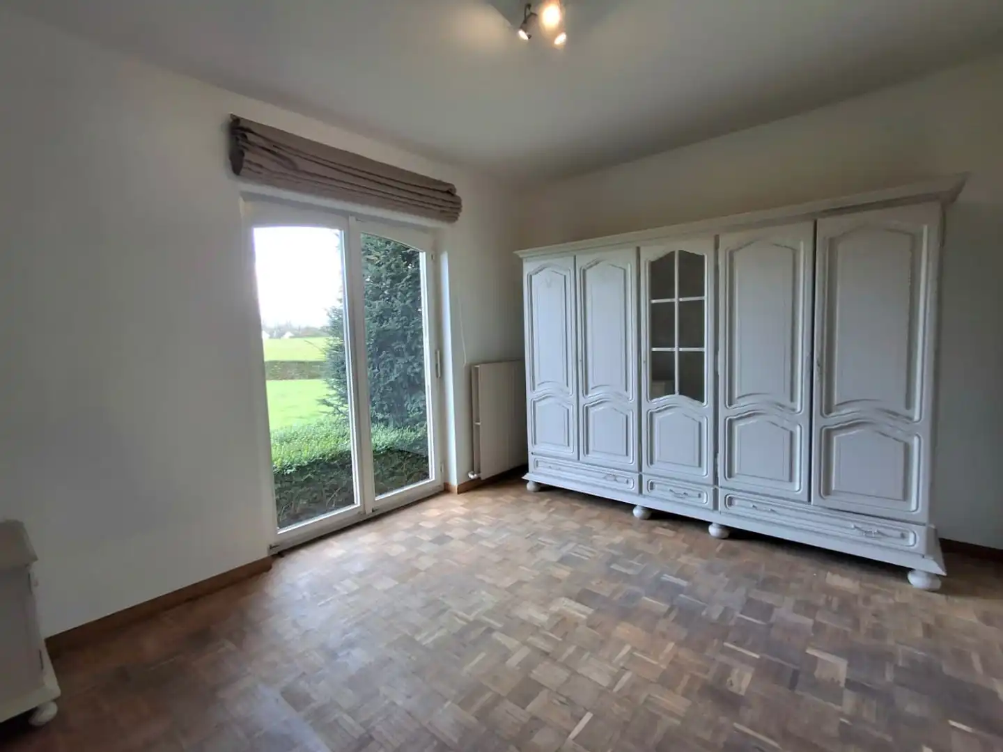 KARAKTERVOLLE VILLA MET LANDELIJKE VERGEZICHTEN IN KANEGEM foto 7