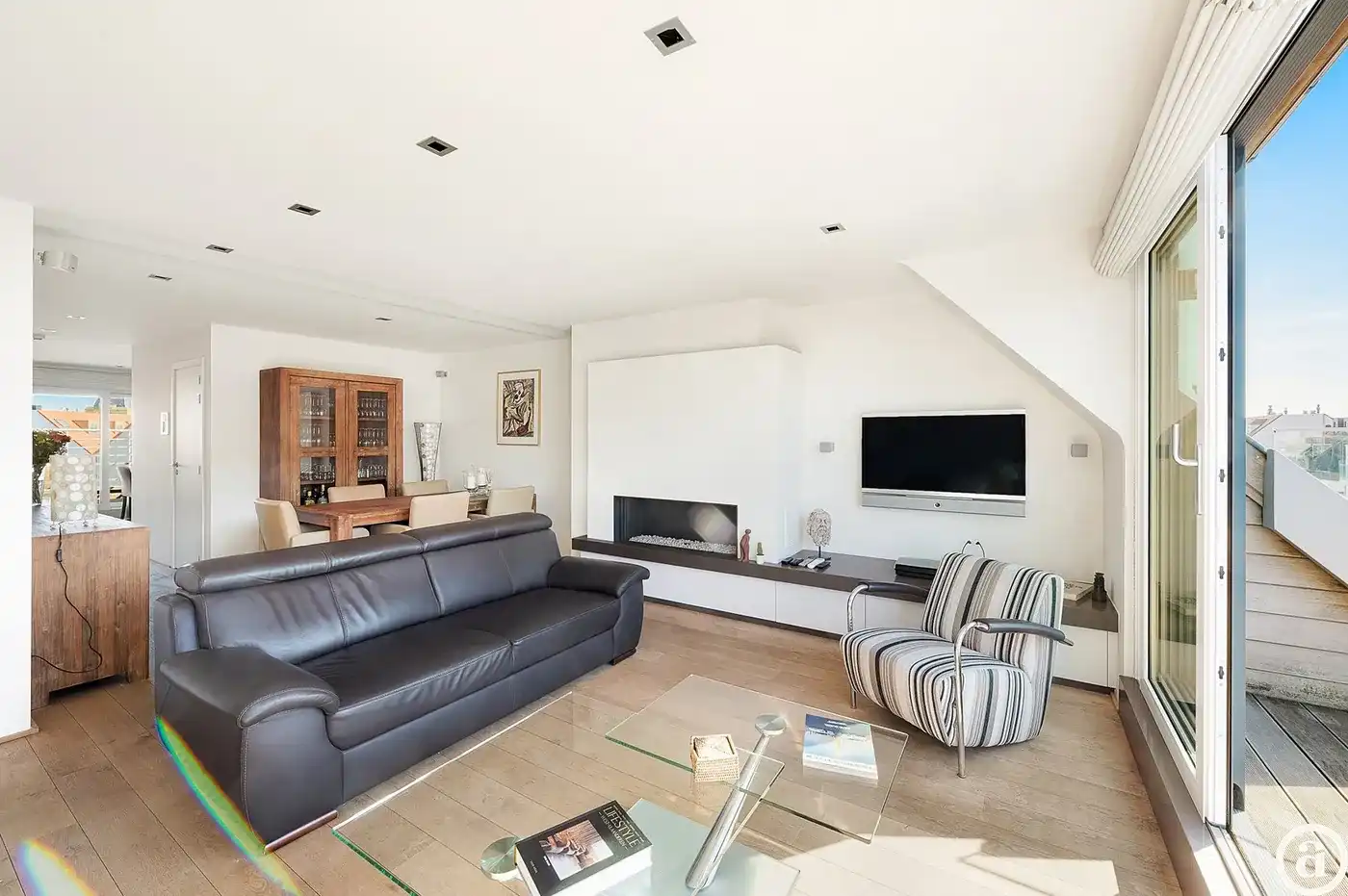 Moderne duplex met ruime terrassen nabij strand foto 6
